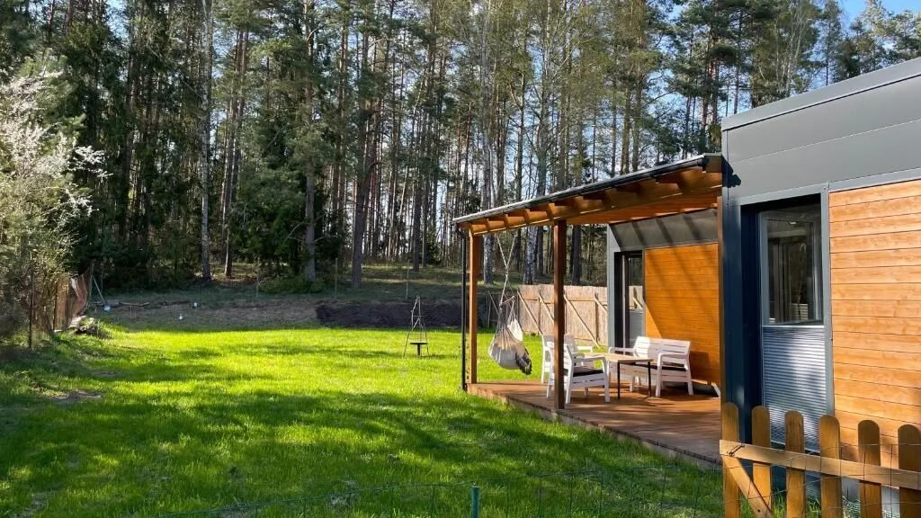 Domki Kwiat Jabłonki – Wikno, Polonia