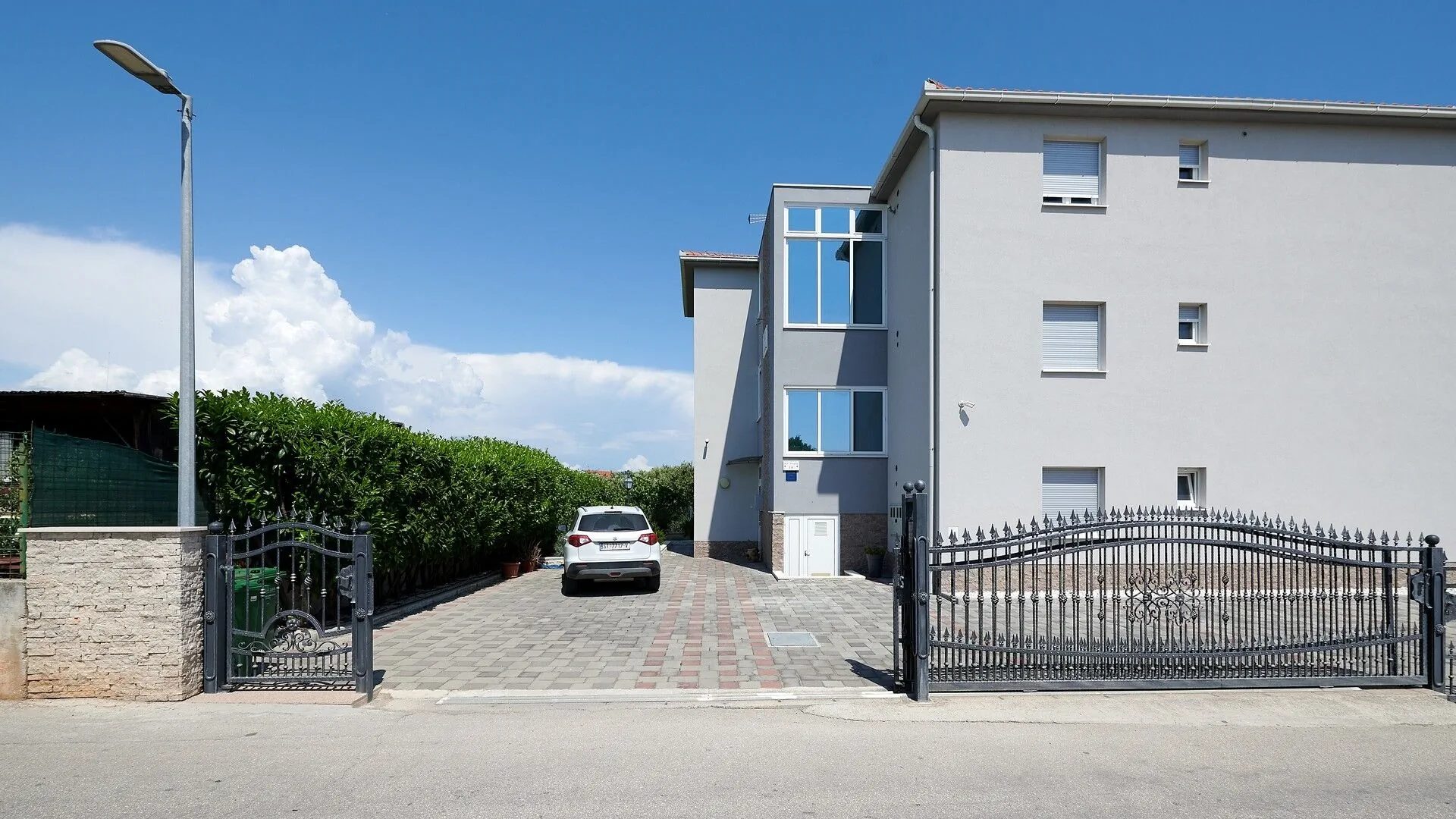 Apartments With Swimming Pool Mavarštica, Čiovo - 20230 Mavarštica – Mavarštica, Croația