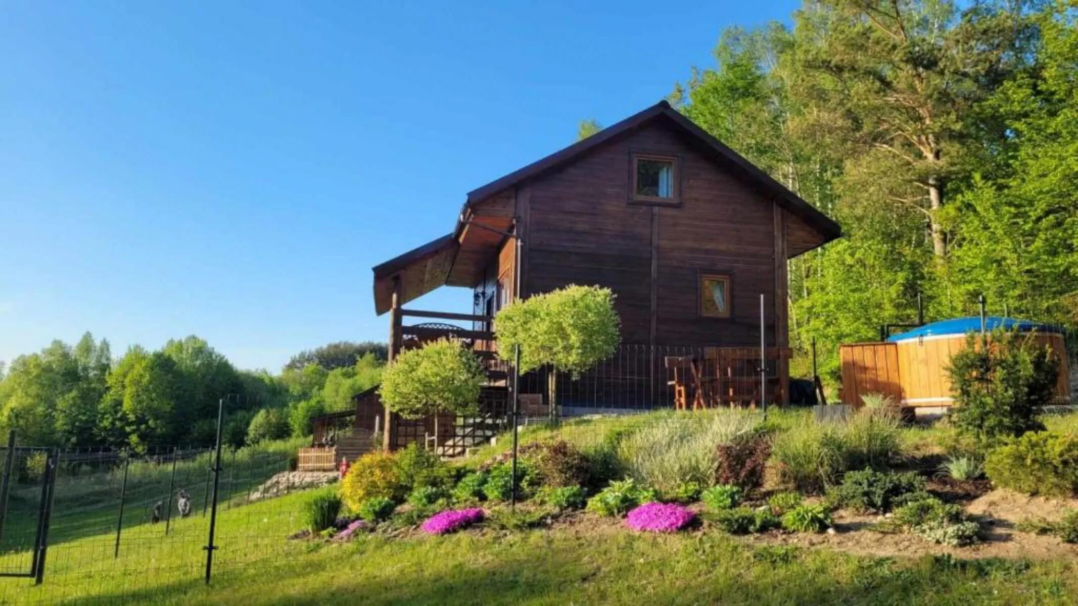 ZACISZE Domek na Kaszubach Brodnica Dolna z balią z jacuzzi – Brodnica Dolna, Polska