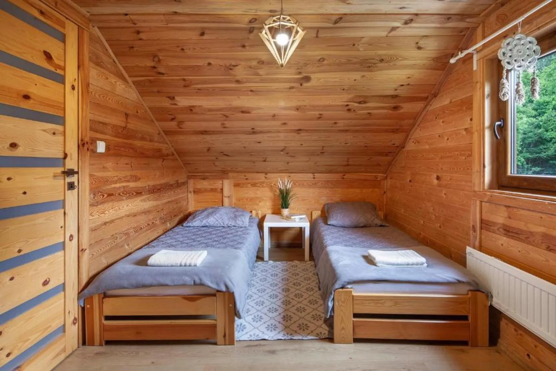 ZACISZE Domek na Kaszubach Brodnica Dolna z balią z jacuzzi – Brodnica Dolna, Polska
