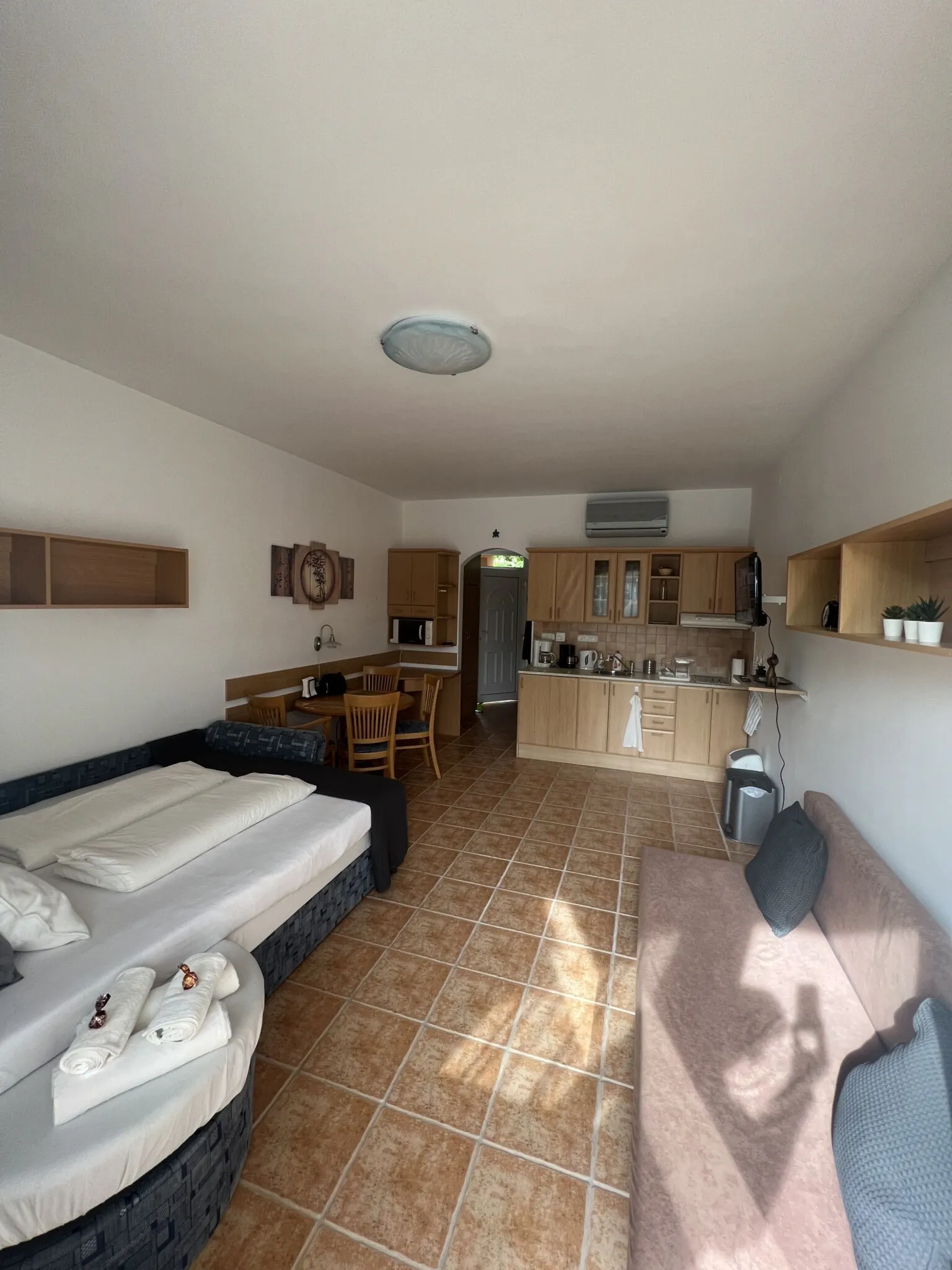 Hortenzia Apartman Balaton – Balatonlelle, Ungaria