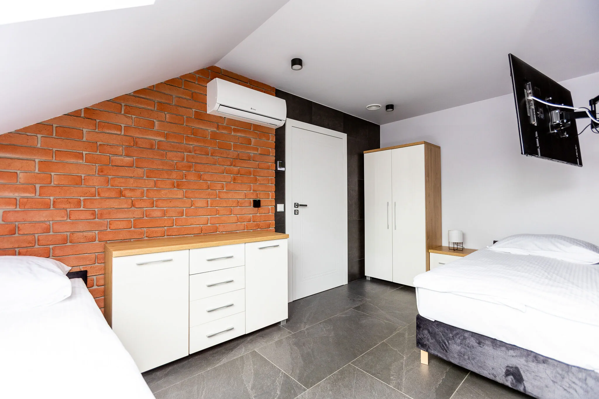 Hostel Dzika Kaczka – Skrzyszów, Polska