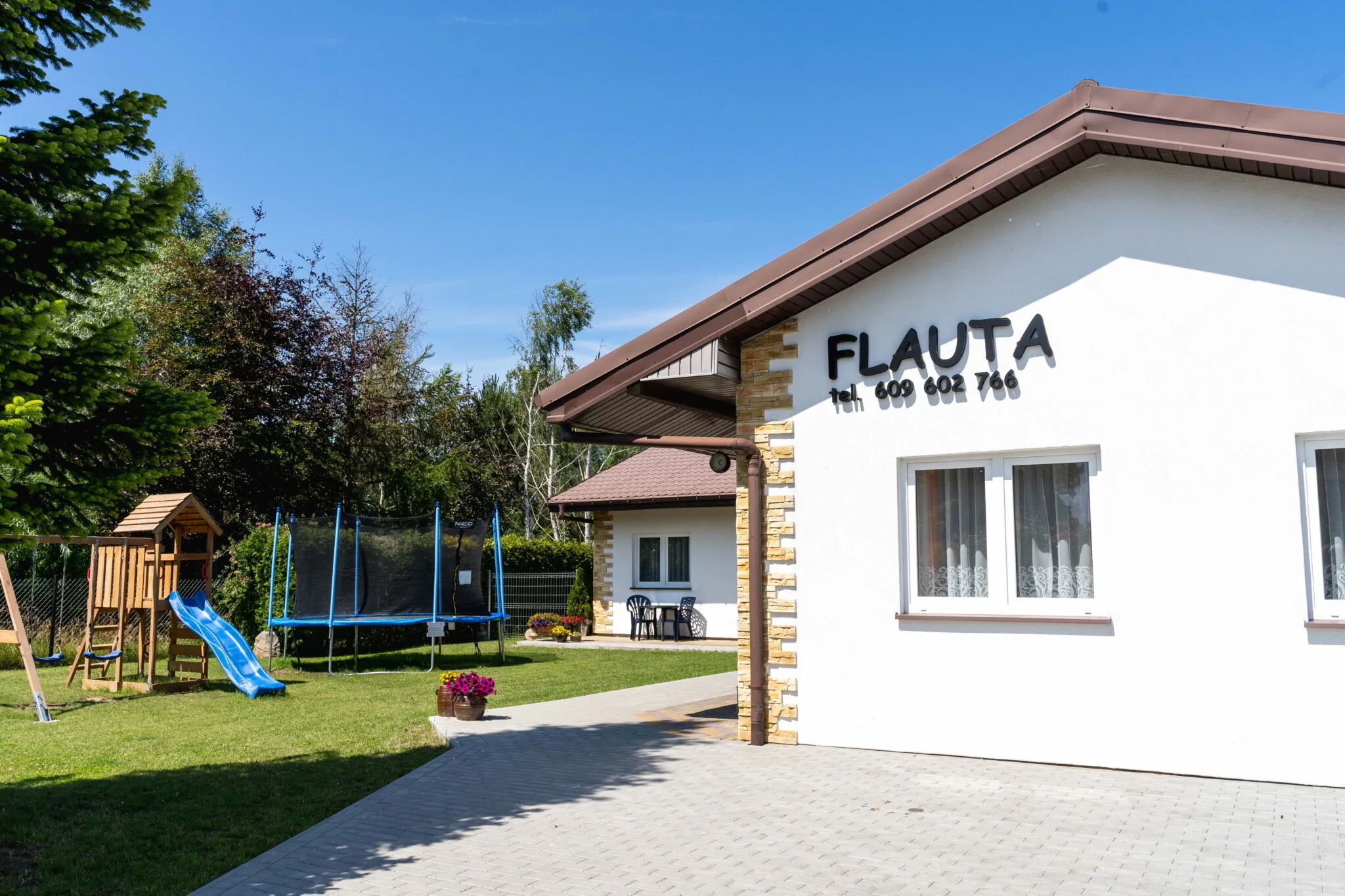 Flauta Apartamenty Rodzinne Mielenko – Mielenko, Polsko