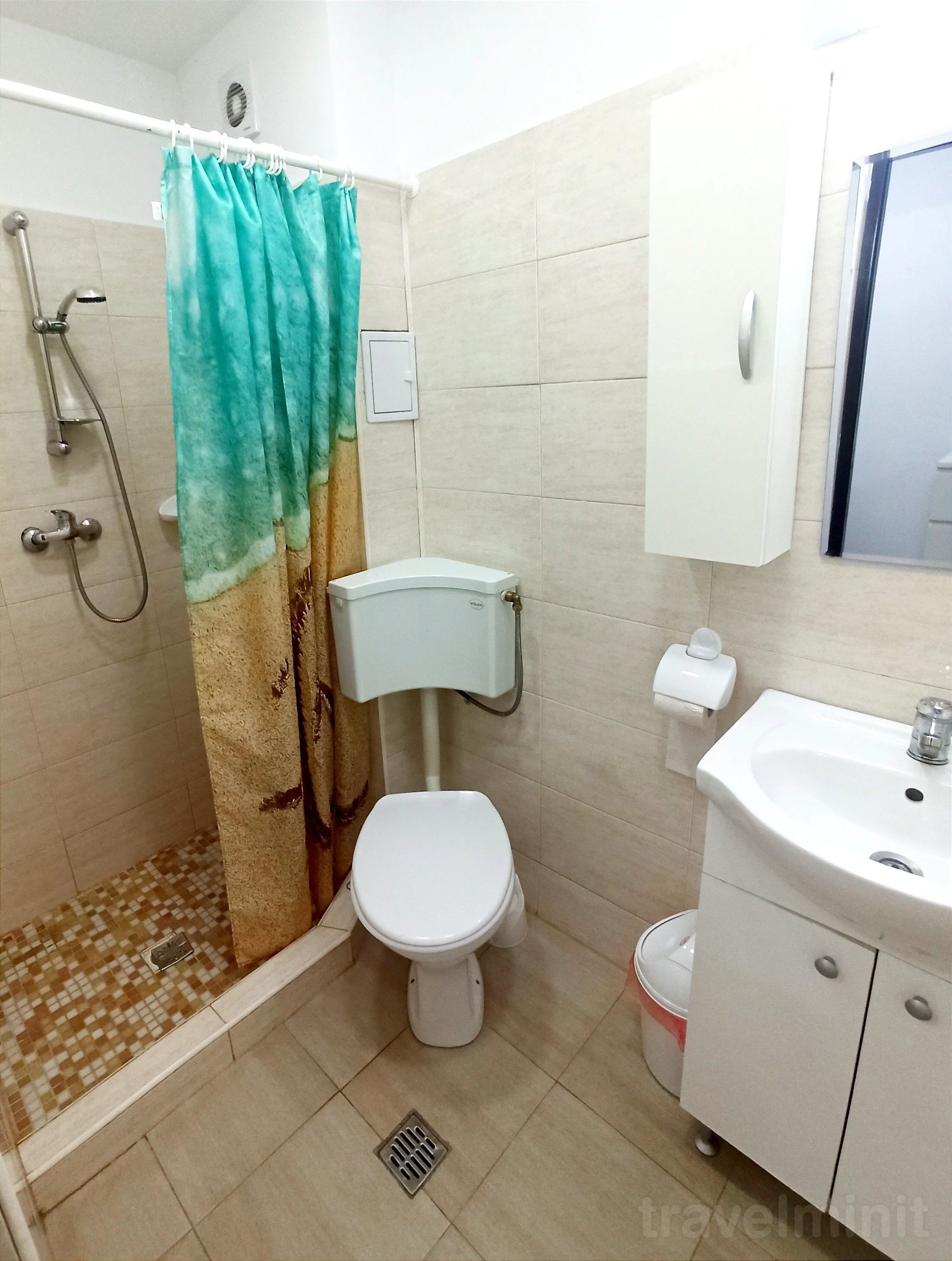 Apartamente Roșu Litoral Saturn – Saturn, România