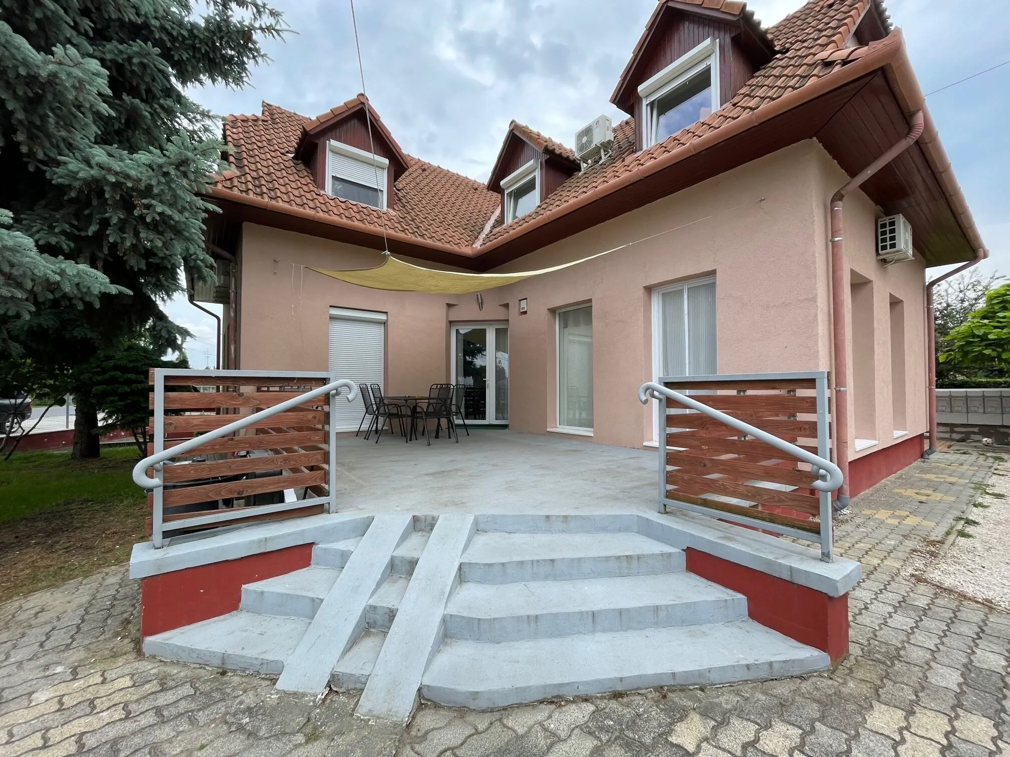 Sunshine Apartman Balatonboglár – Balatonboglár, Maďarsko