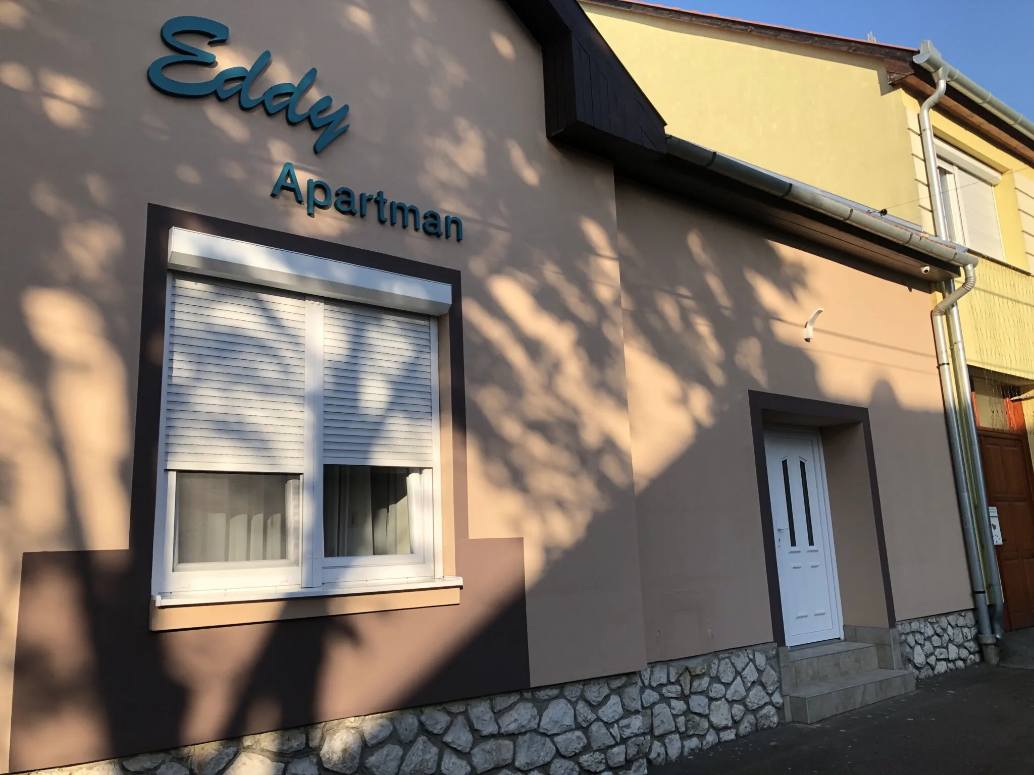Eddy Apartman Eger - foto 1