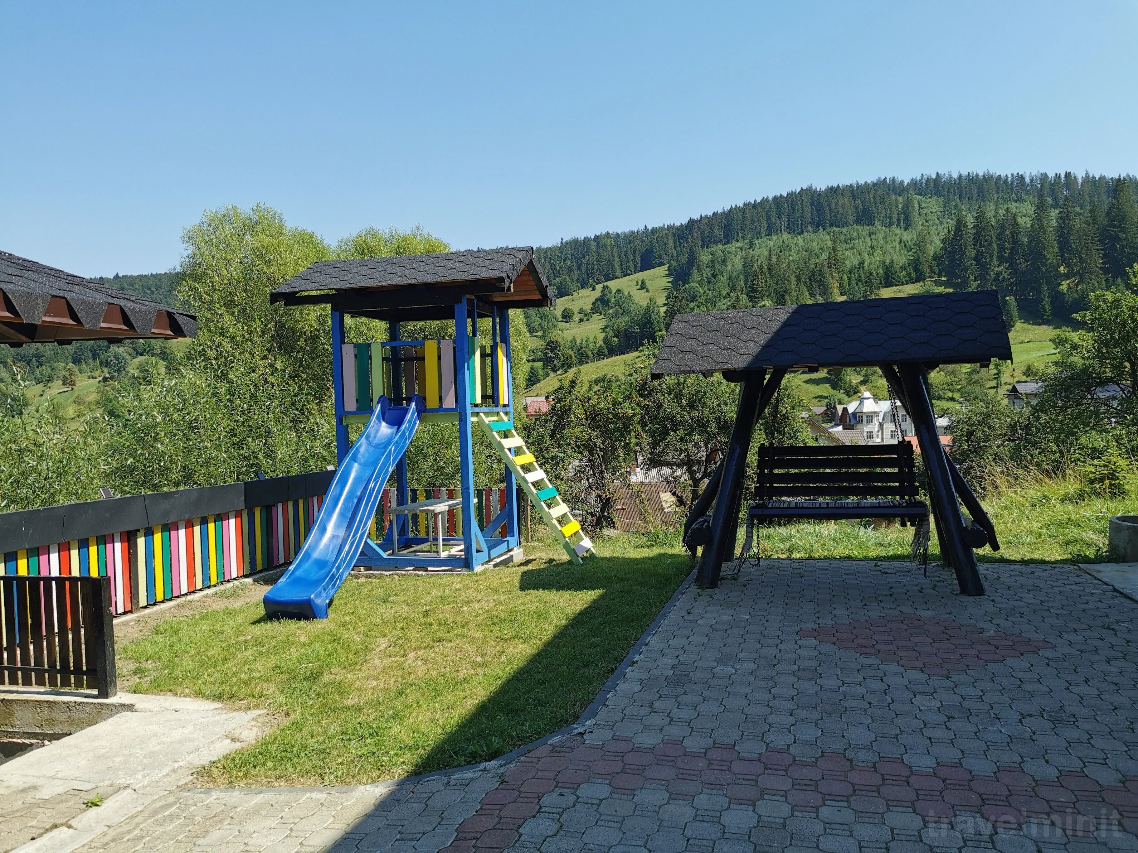 Casa Emiral Voroneț – Voroneţ, România