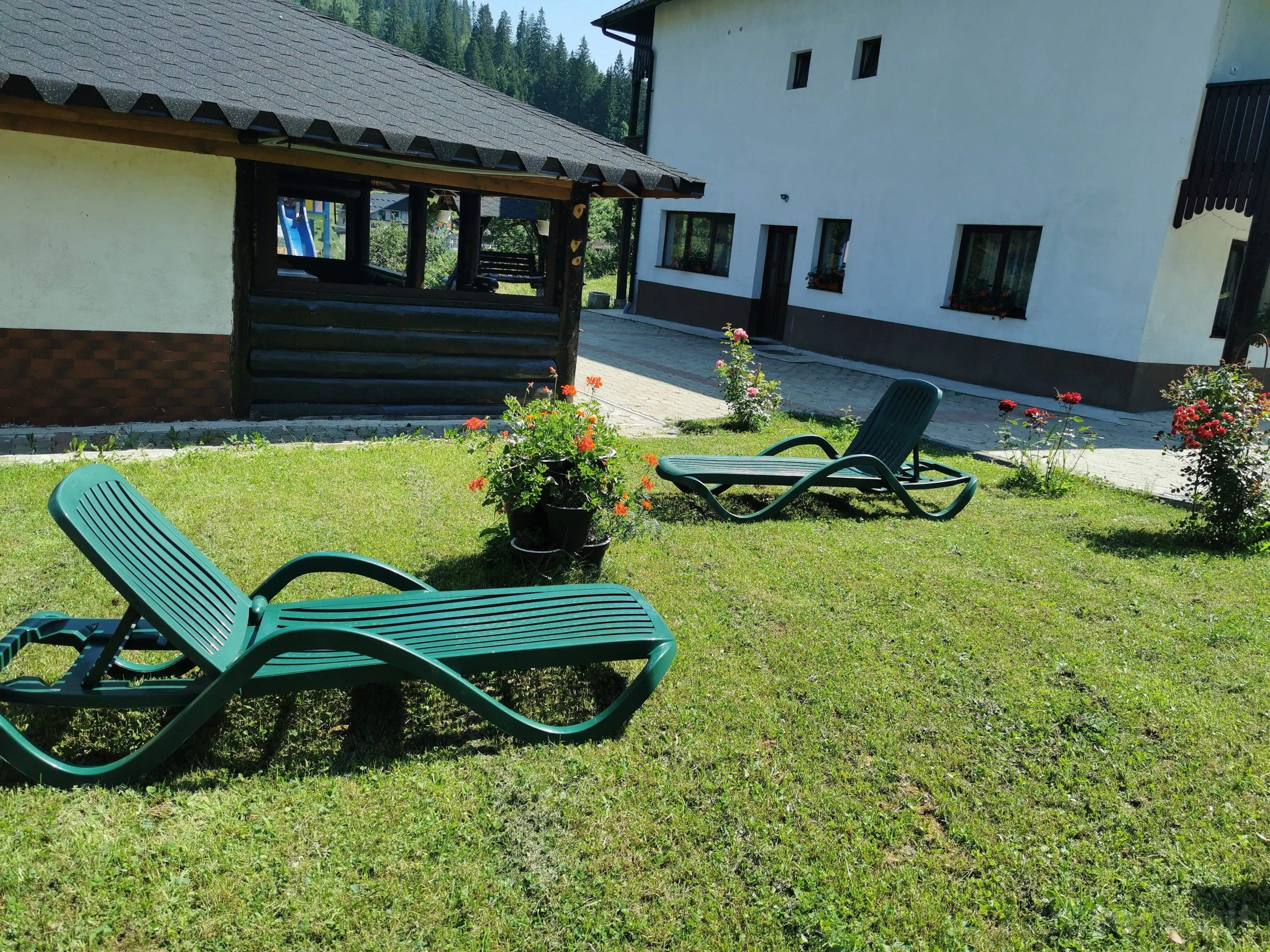 Casa Emiral Voroneț – Voroneţ, România