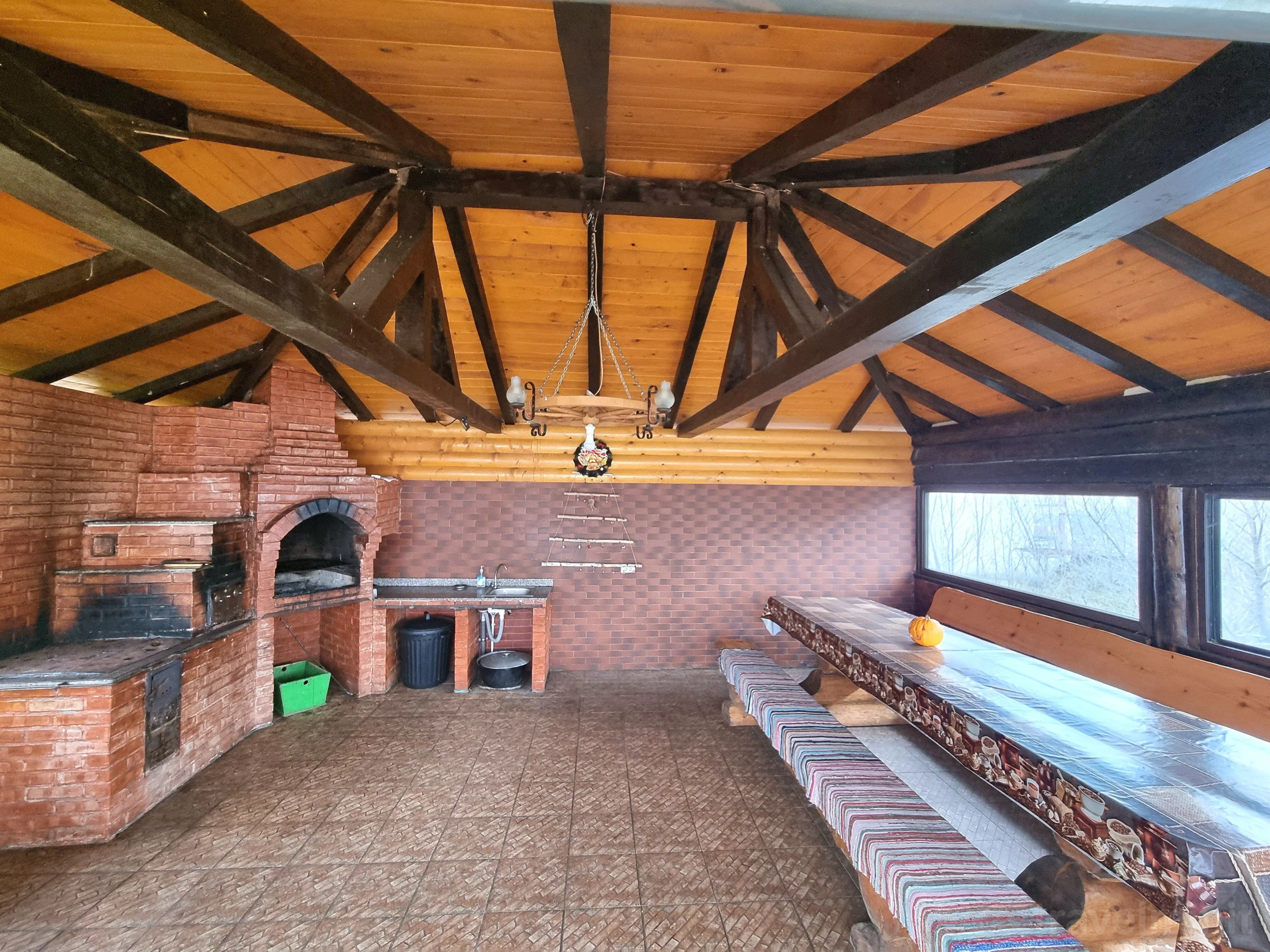 Casa Emiral Voroneț – Voroneţ, România