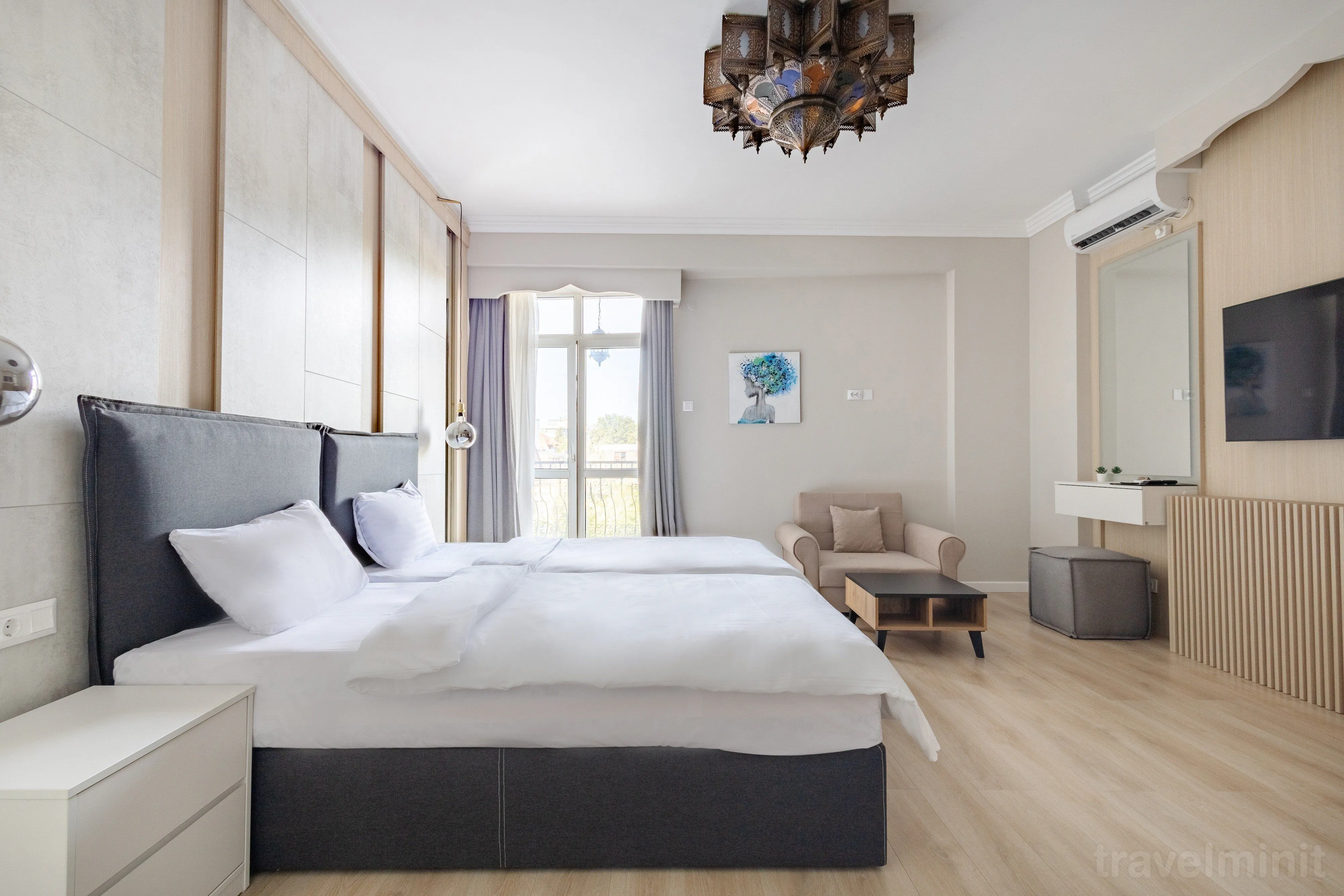 Piccolo Mondo by CityBookings București – București, România