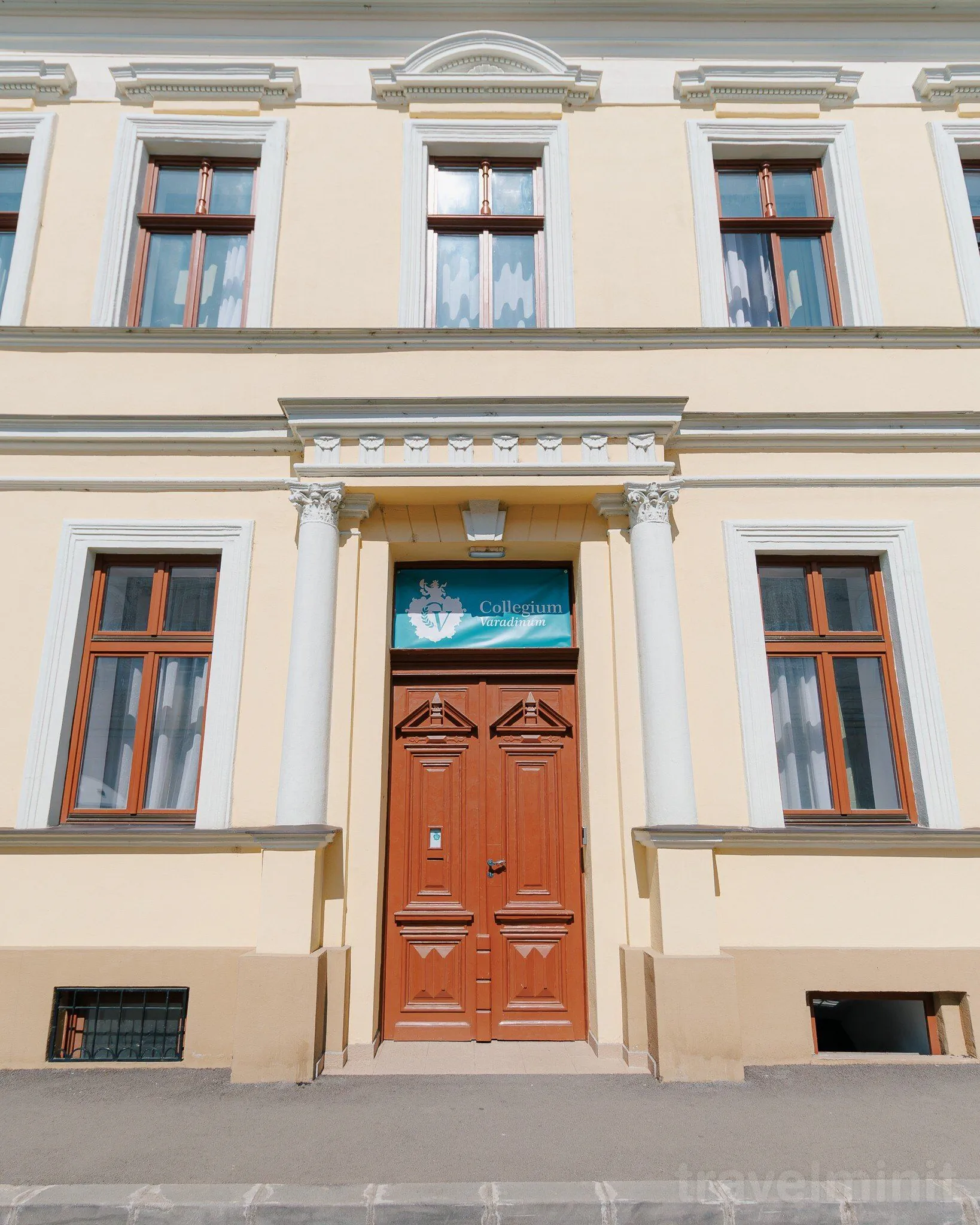 Collegium Varadinum Oradea – Oradea, România