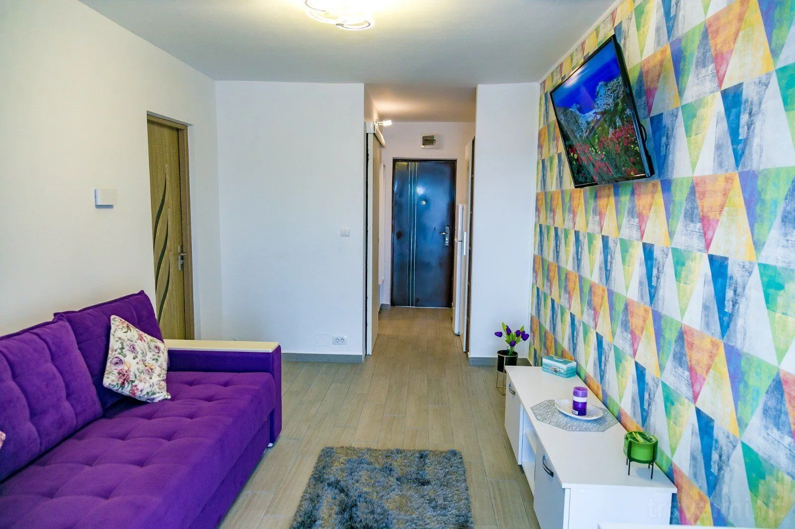 Studio AnaSof Saturn – Saturn, România