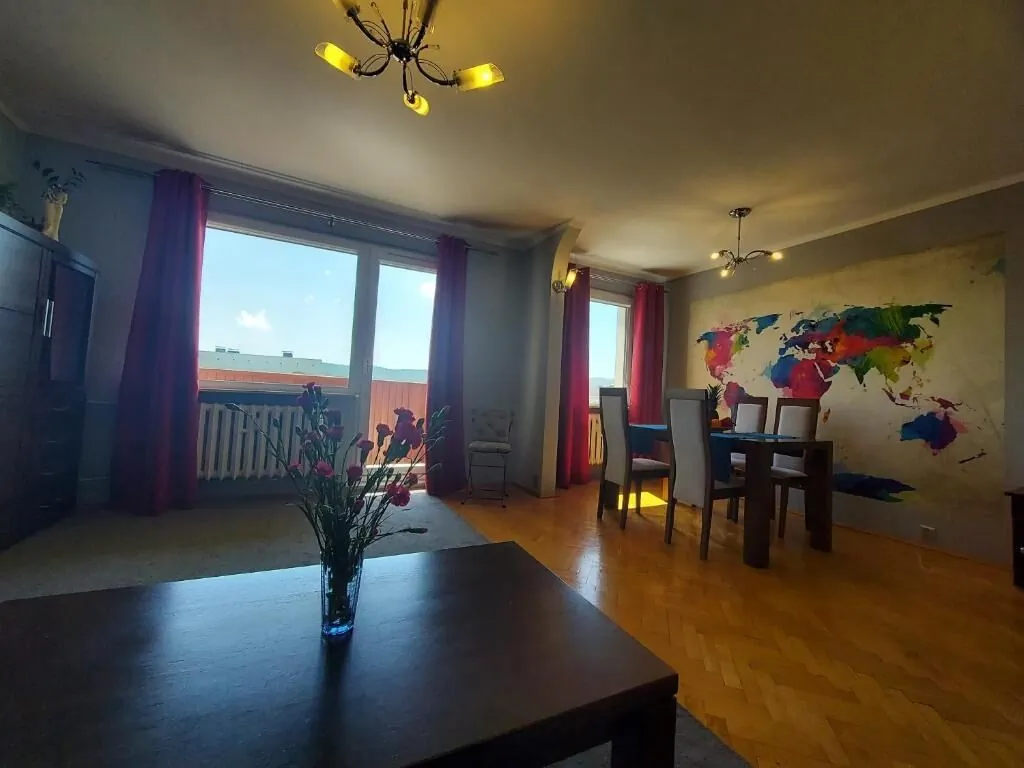 Wygodny Przestronny Apartament Janowskie Błonia Rumia – Rumia, Polska