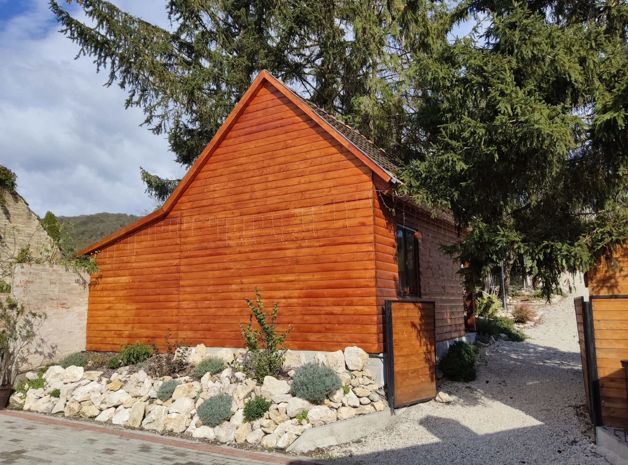 Borostyánkút Wellness Home Vendégház Bakonybél – Bakonybél, Ungaria