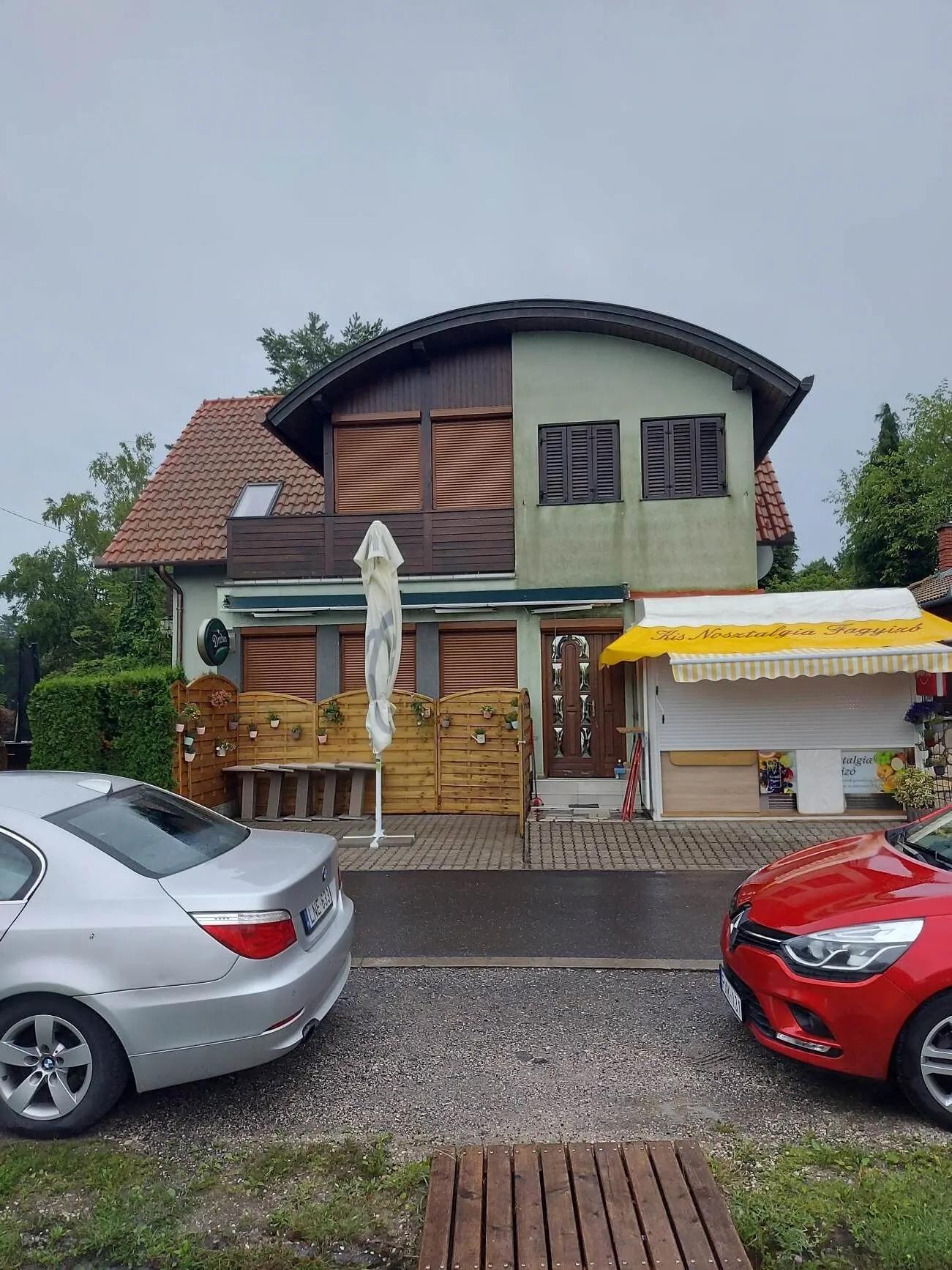 Fenyves Üdülőház Balatonfenyves – Balatonfenyves, Ungaria