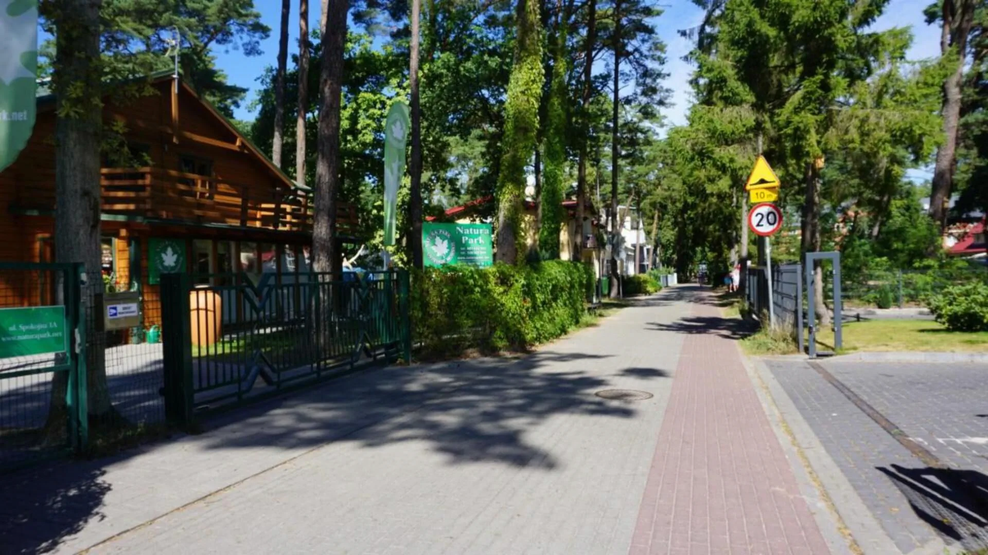 Domki Natura Park - Ośrodek Wczasów Rodzinnych – Ustronie Morskie, Polska