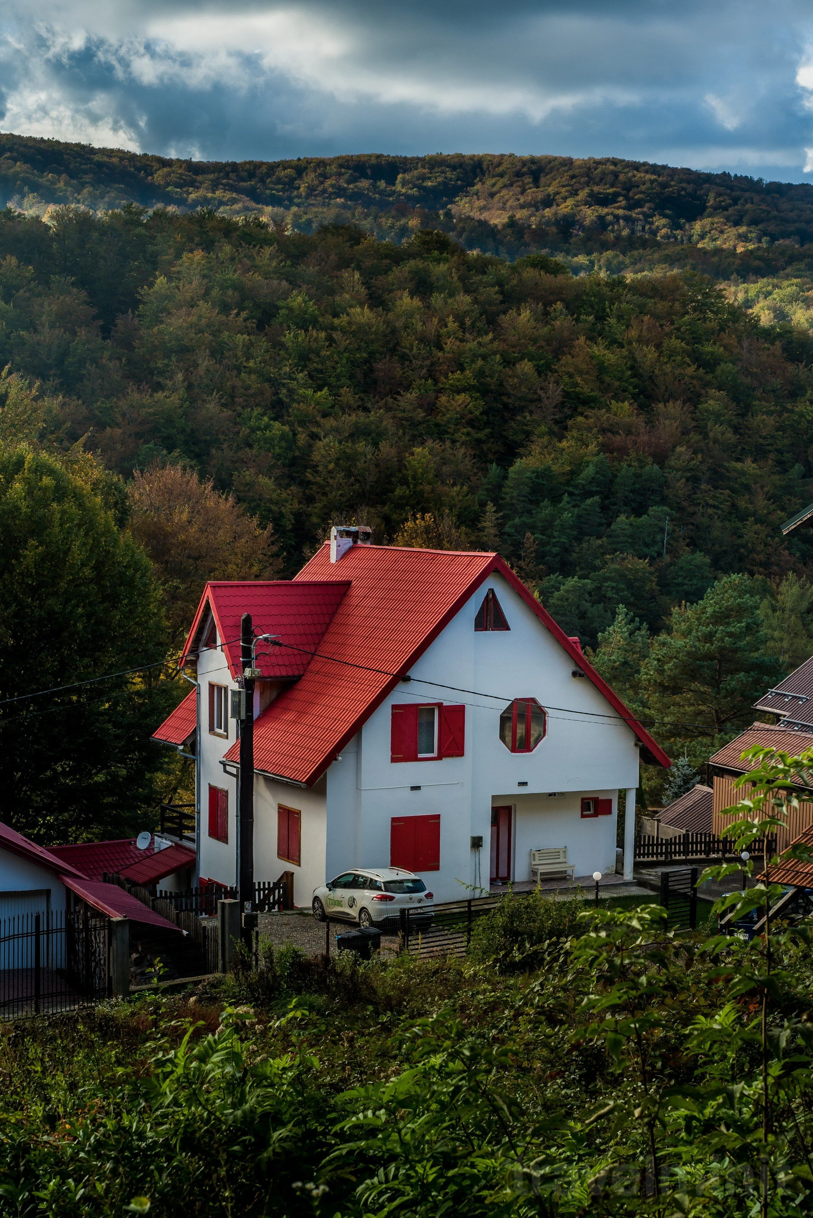 Casa Flavius Văliug - foto 2