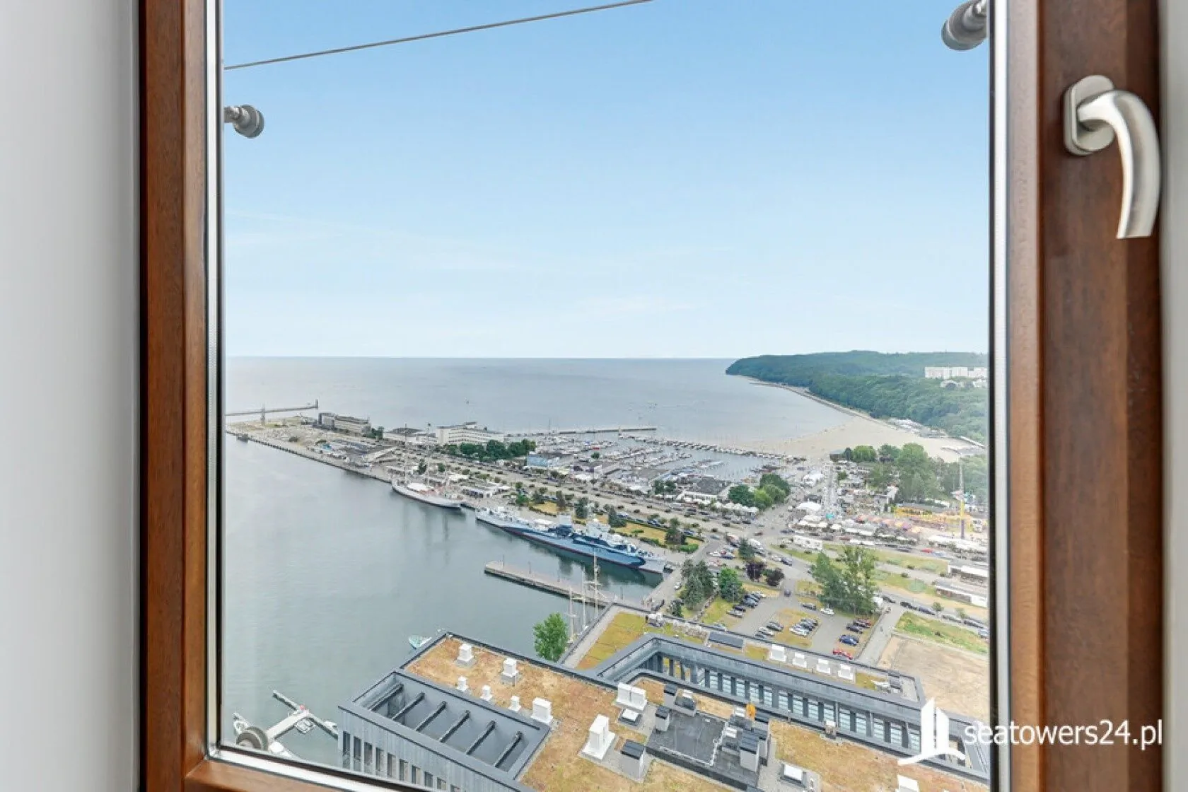 Sea Towers 24 Apartament Modern Gdynia – Gdynia, Polska