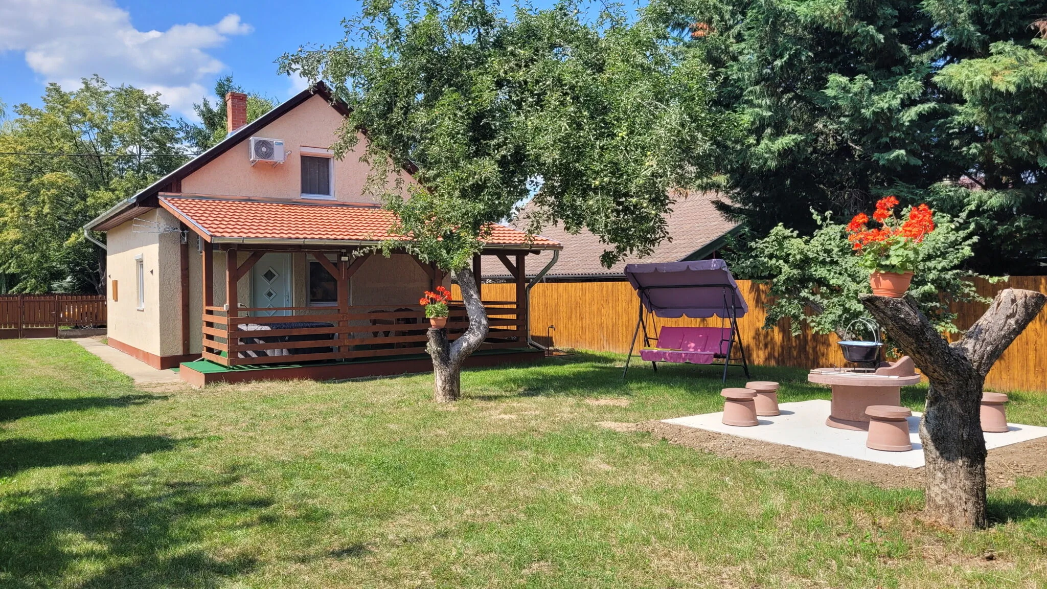 Gyöngyvirág Apartman Tiszaörs – Tiszaörs, Ungaria