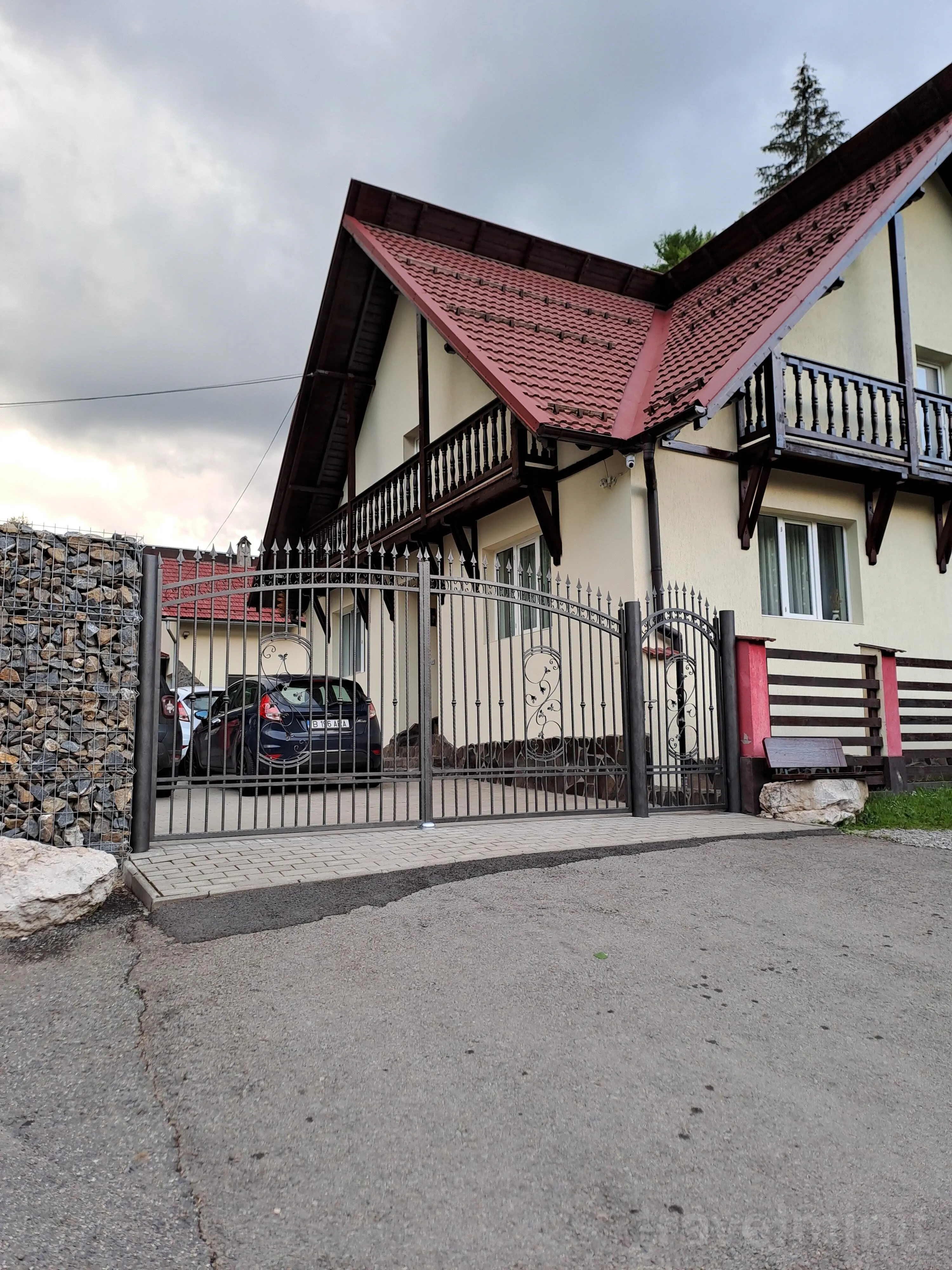 Casa Petra Poiana Mărului – Poiana Mărului, România