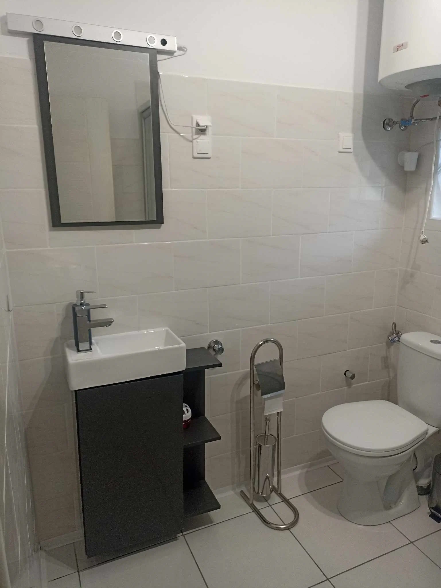 Lile Apartman Balatonlelle – Balatonlelle, Węgry