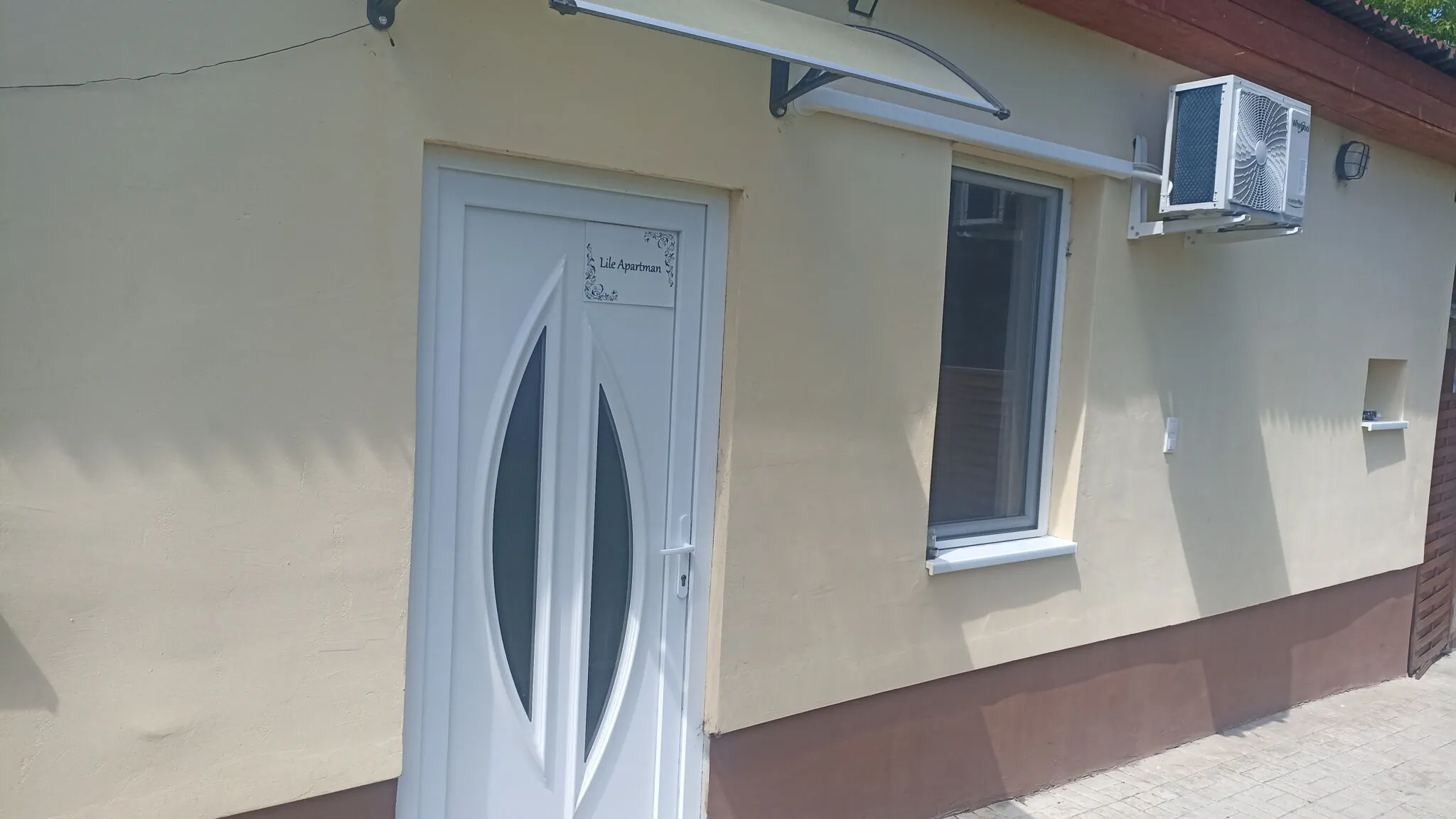 Lile Apartman Balatonlelle – Balatonlelle, Węgry