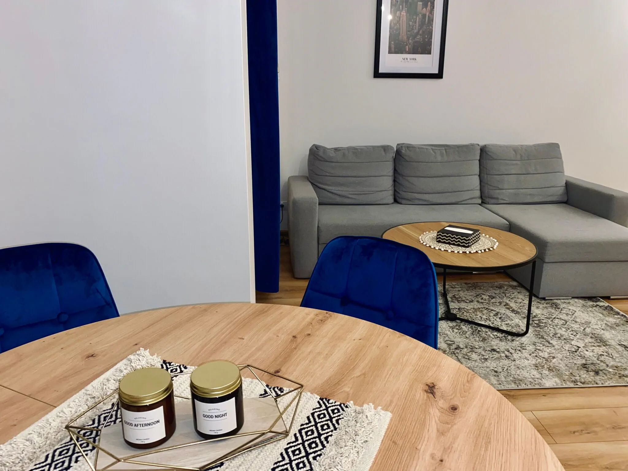 Project Comfort Apartament Bohaterów 12/7  – Warszawa, Polska