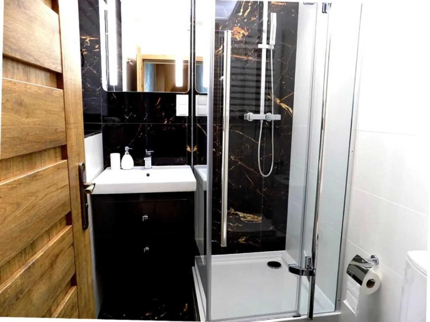Apartament nr 6 U Miśka - obok dworca Zakopane - foto 3