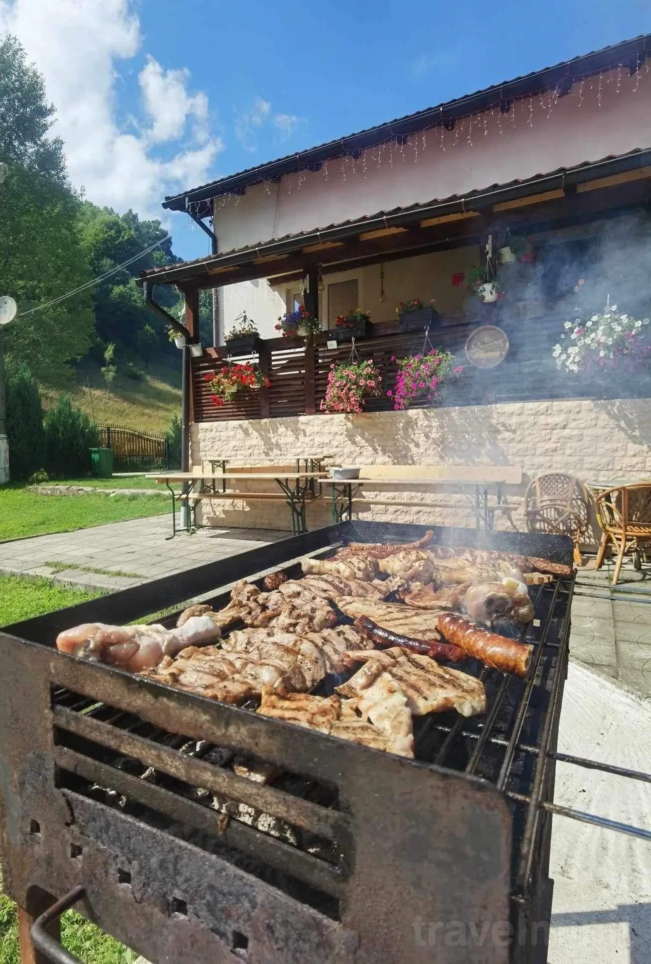 Di&D House Bănița – Comuna Băniţa, România