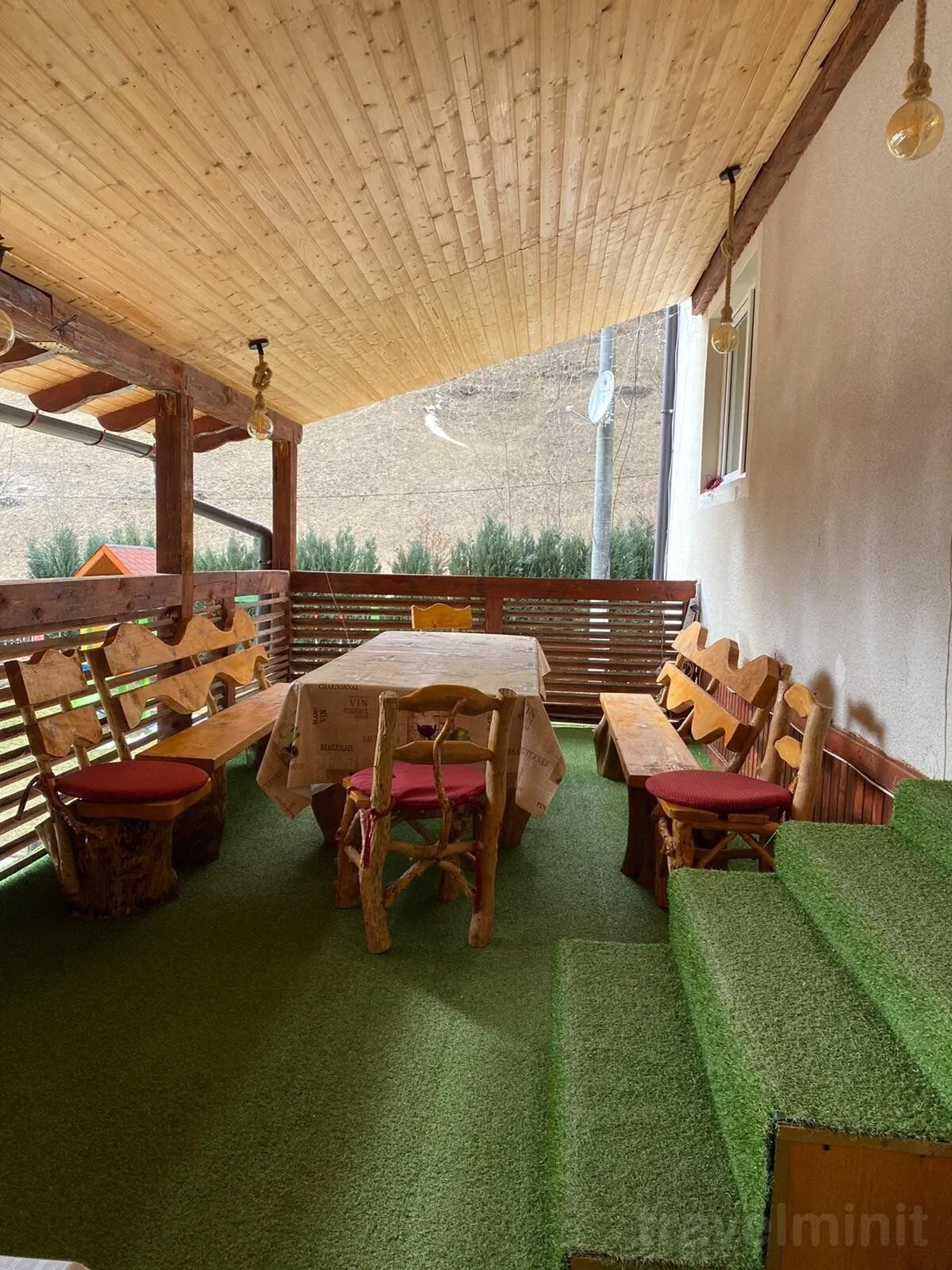 Di&D House Bănița – Comuna Băniţa, România