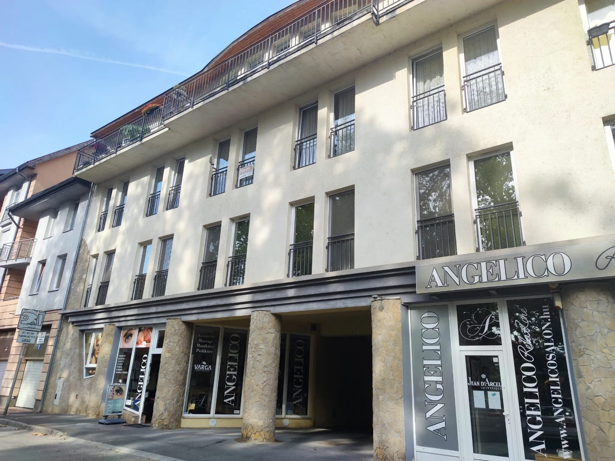 Room In The City 2 Apartman Sopron – Sopron, Ungaria