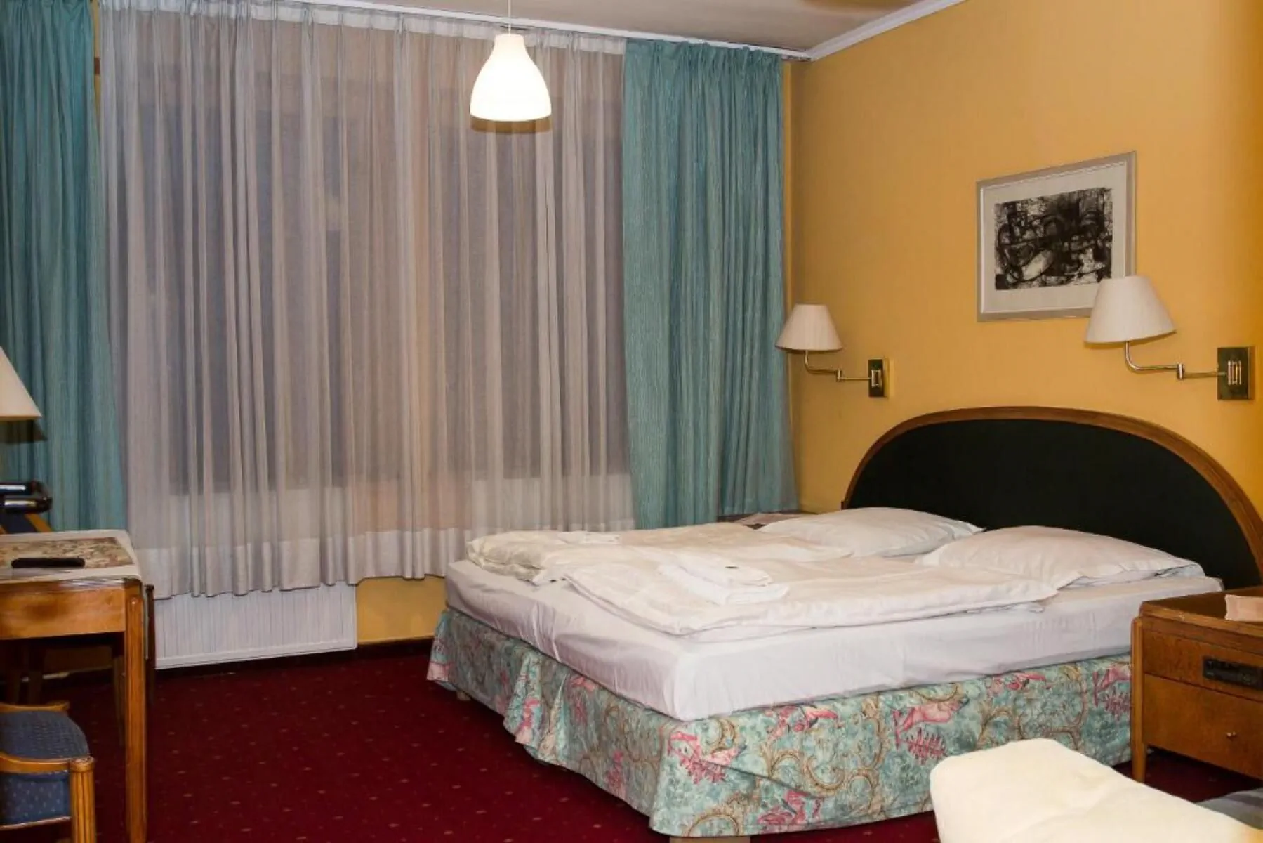 Hotel Karkonosze Kamienna Góra - foto 4