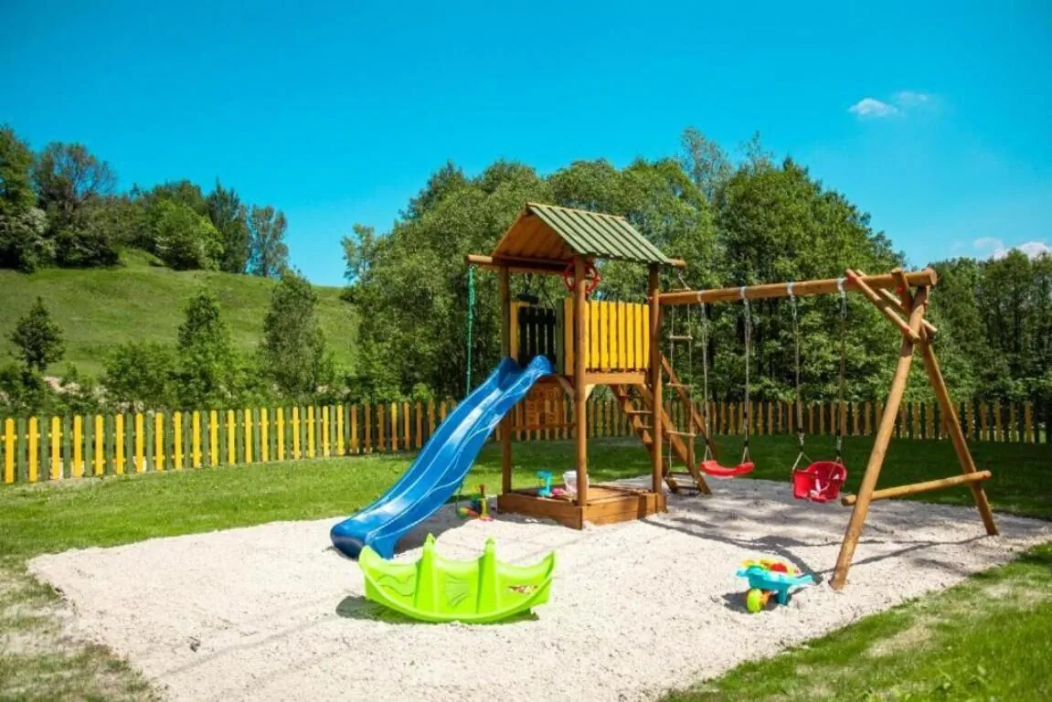 Róża Sudetów Apartament Duszniki-Zdrój – Duszniki, Polska