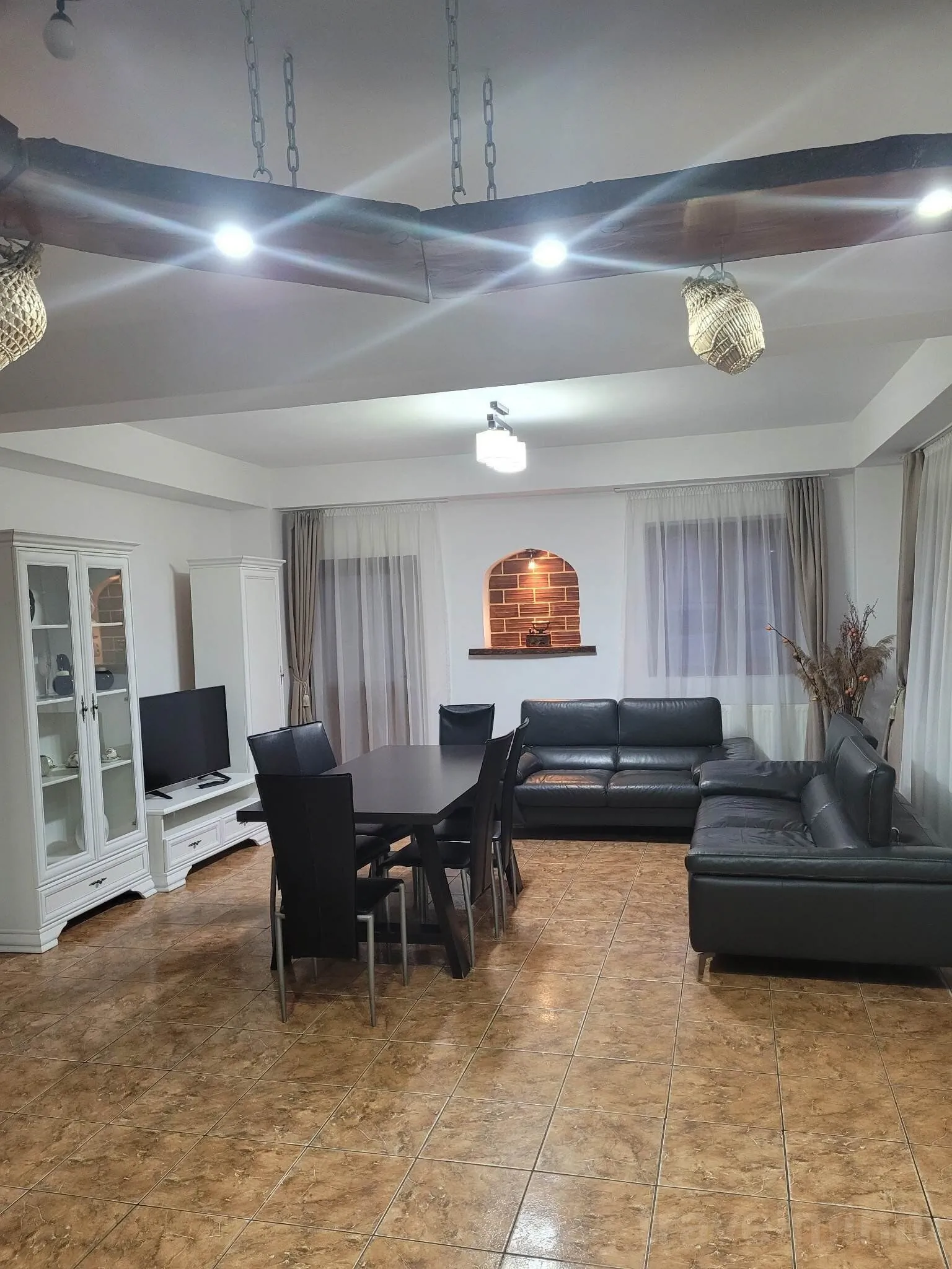 Pensiunea Casa Floare De Colț Cârțișoara – Cârţişoara, România