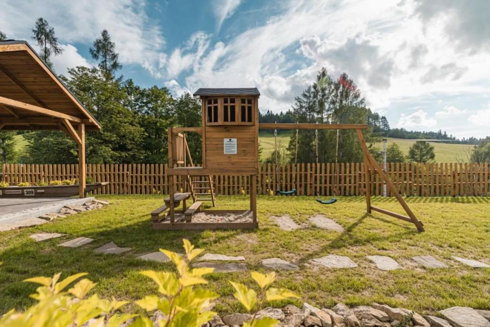 Apartamenty Zakątek Homole Jaworki  – Jaworki, Polsko