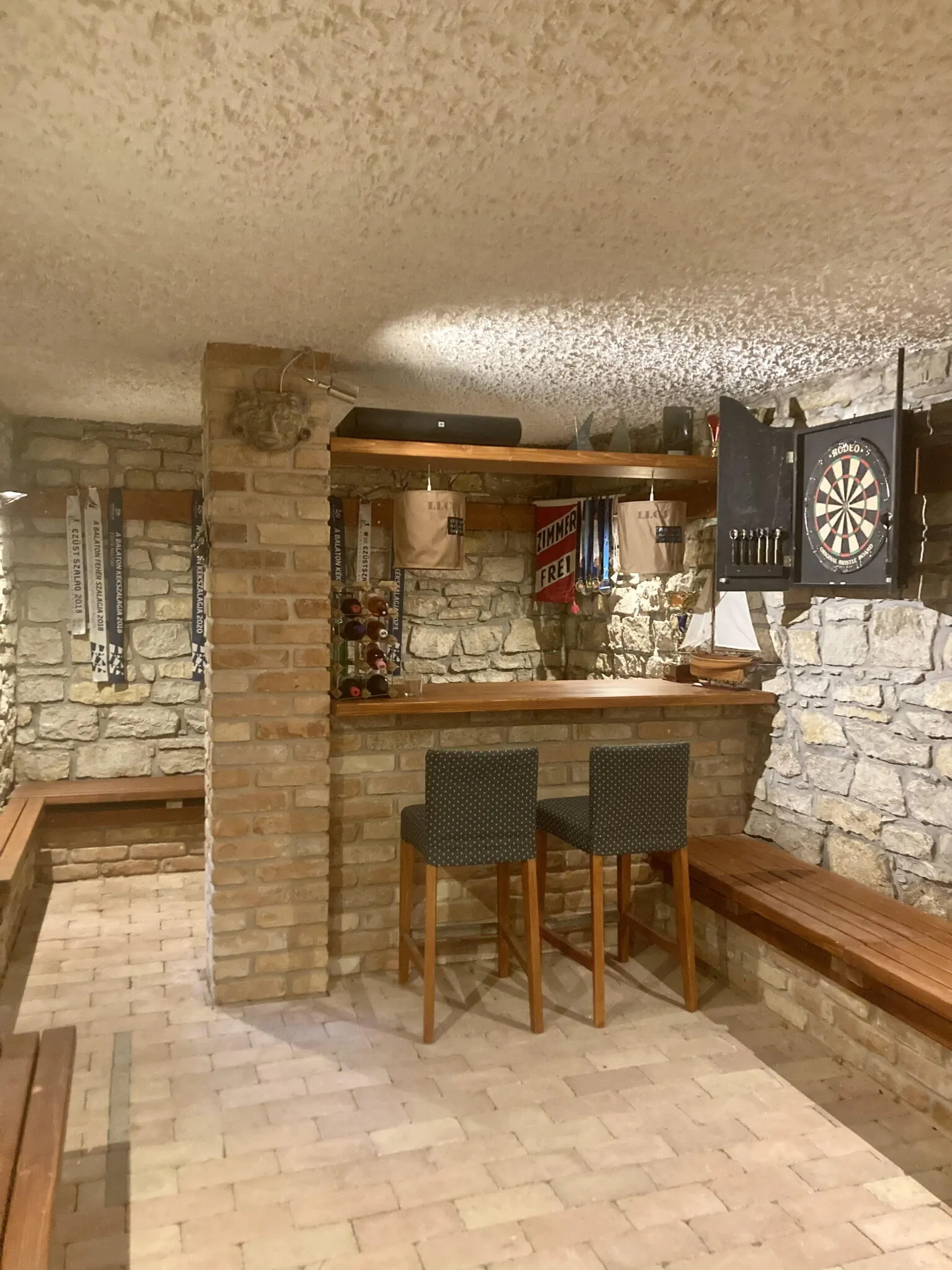 Lake View Fügéskert Apartman Balatonfüred – Balatonfüred, Węgry