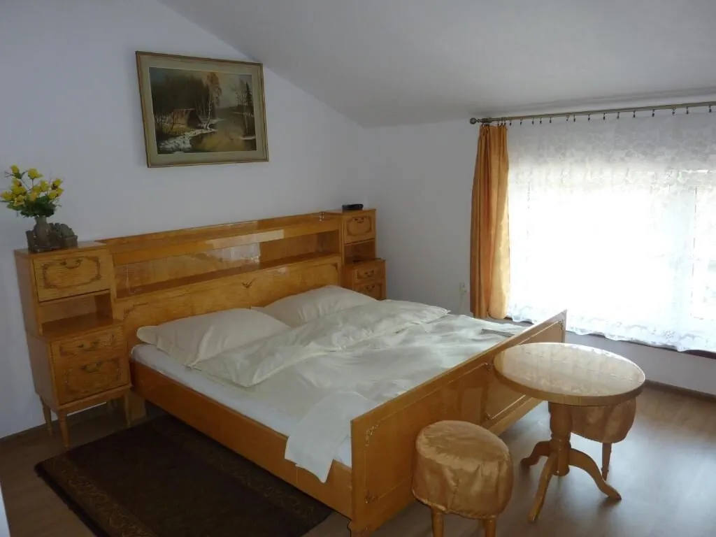 Kwatery Hotelik Na Zdrowiu Łódź – Łódź, Polska