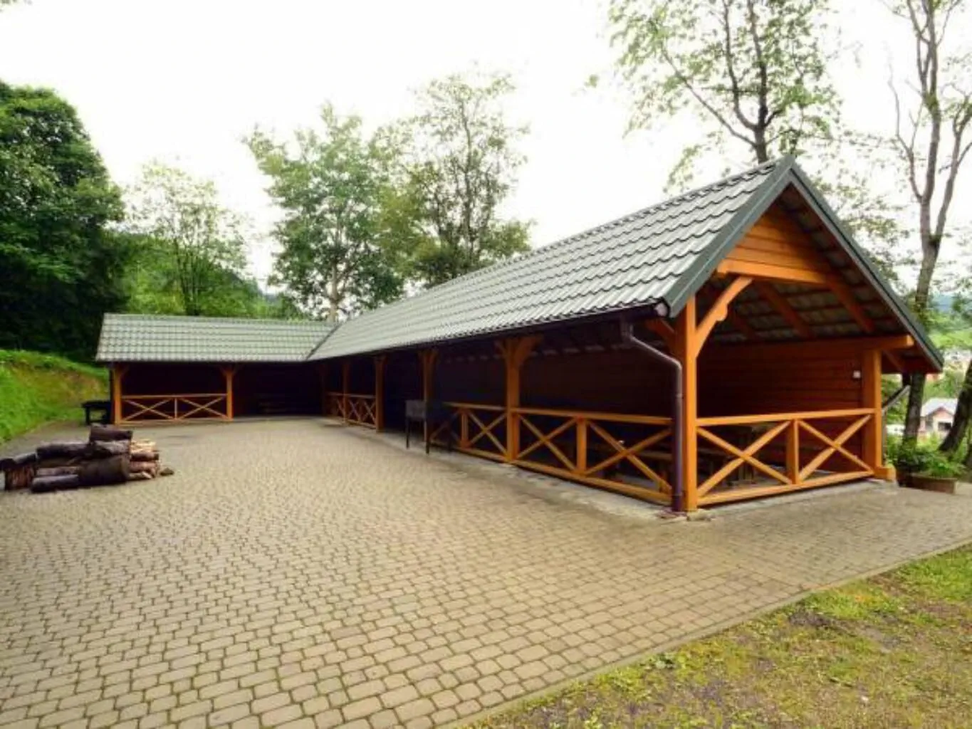 Ośrodek Szkoleniowo-Wypoczynkowy LZD "U Leśników" Krynica-Zdrój – Krynica, Polonia