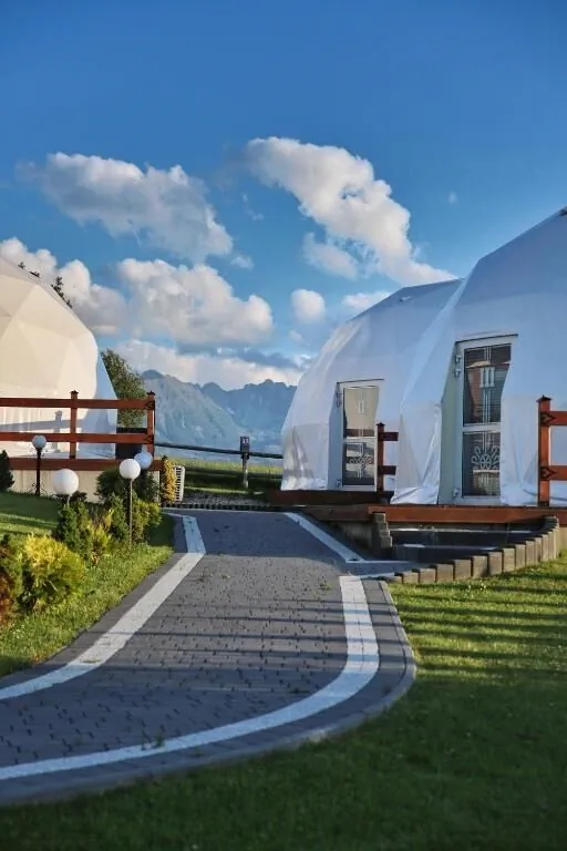 Tatry Mountain Glamp z jacuzzi Zakopane – Zakopane, Polska