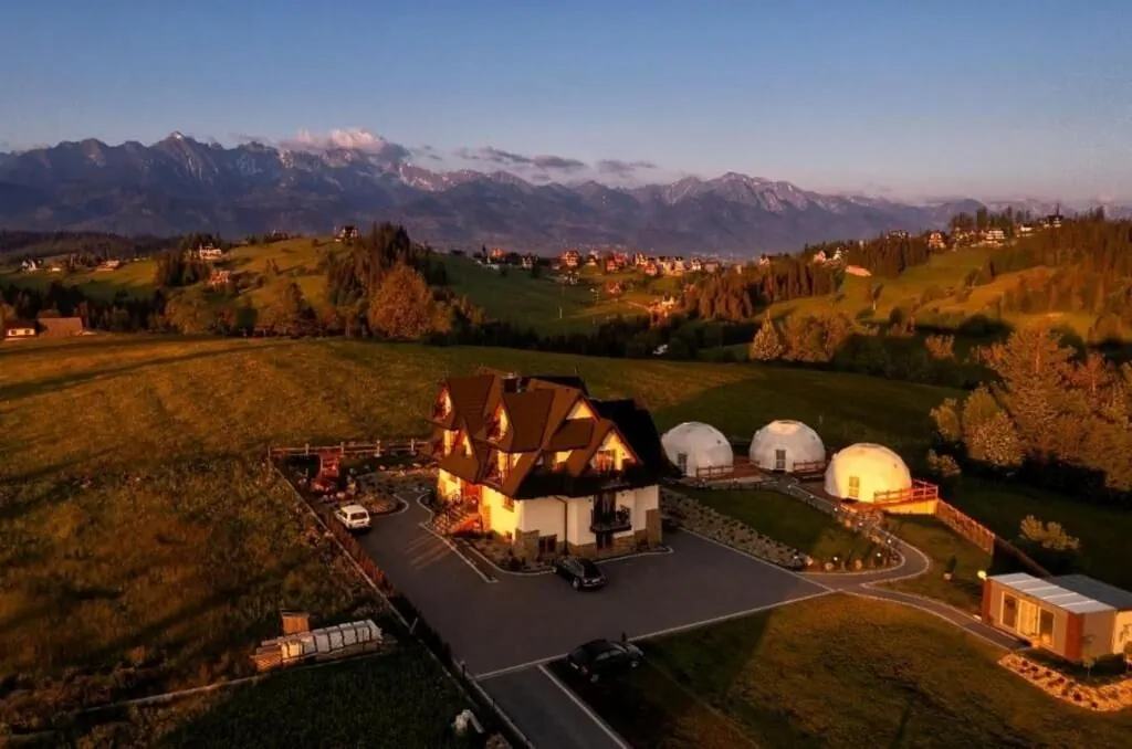 Tatry Mountain Glamp z jacuzzi Zakopane – Zakopane, Polska