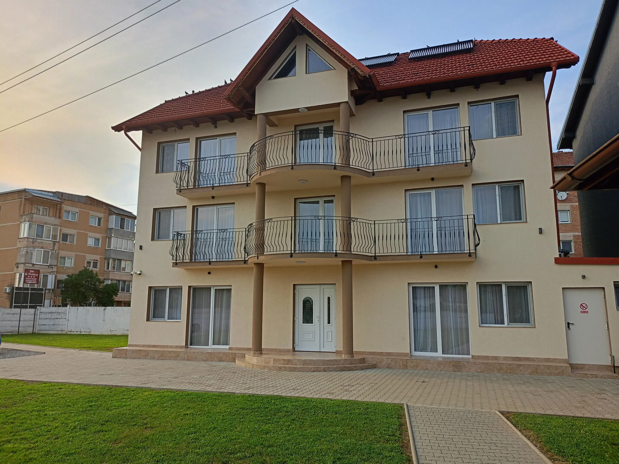 La Fortaleza Hațeg – Haţeg, România