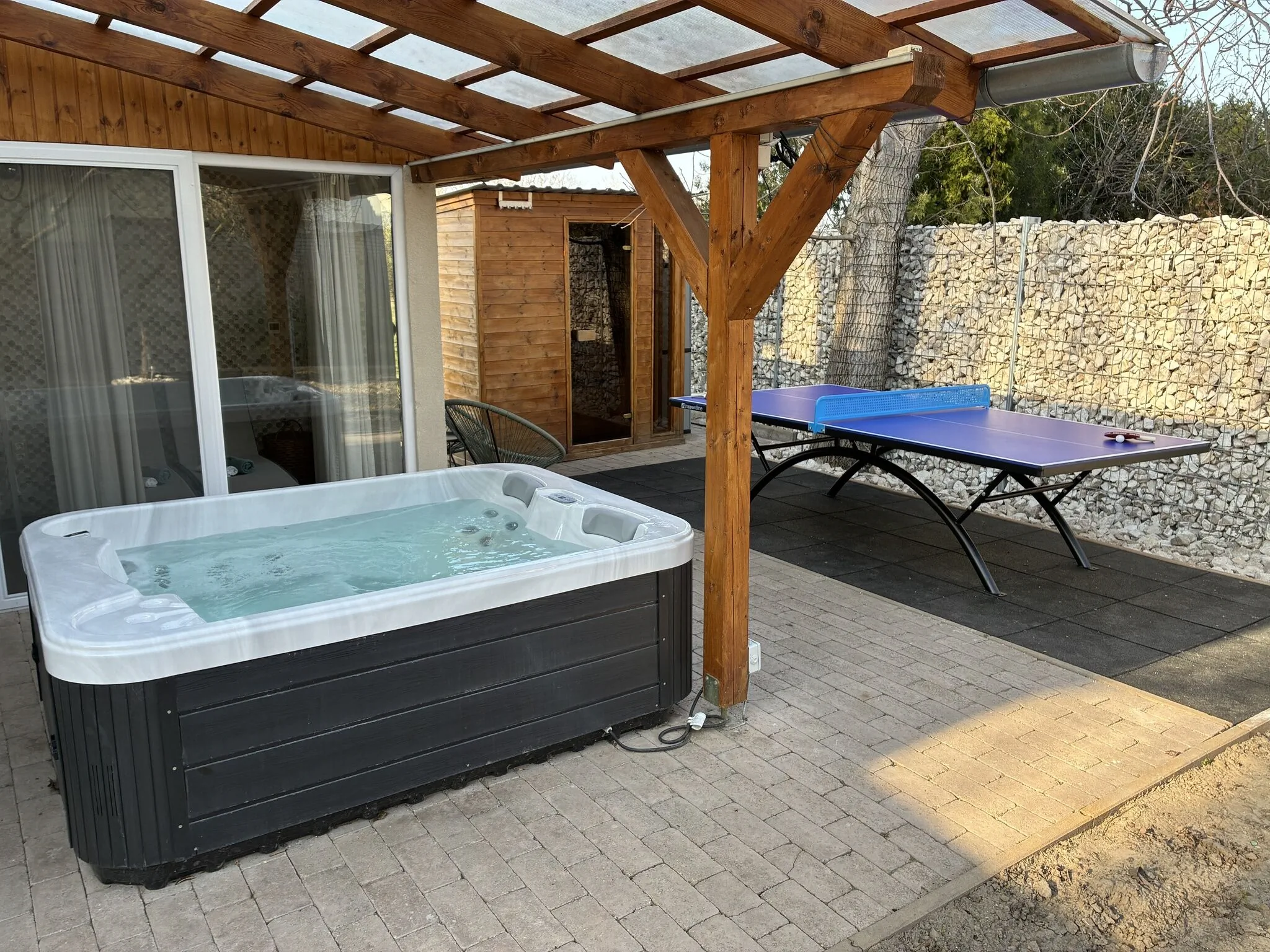 Apróka Relax Vendégház Balatonlelle – Balatonlelle, Ungaria