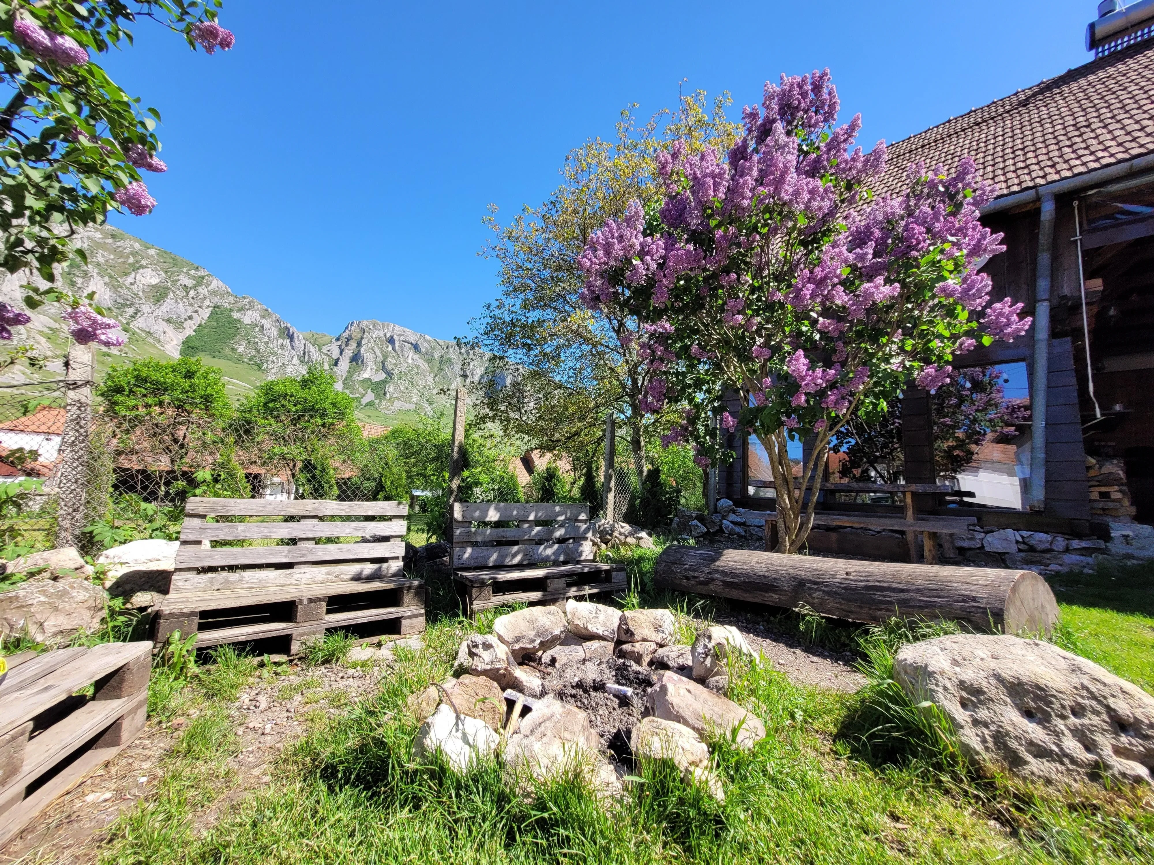 42 Bistro&Guesthouse Rimetea – Rimetea, România