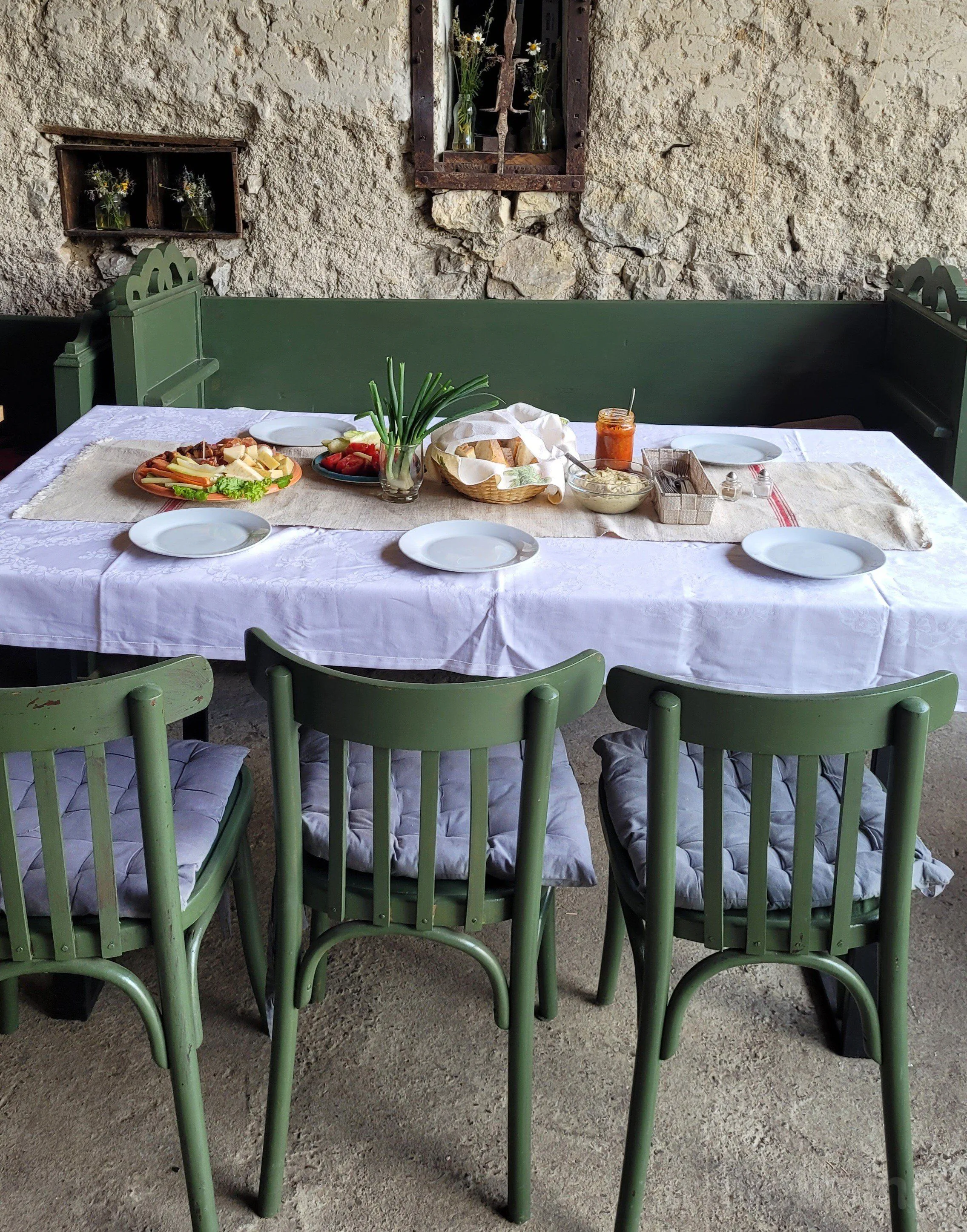 42 Bistro&Guesthouse Rimetea – Rimetea, România