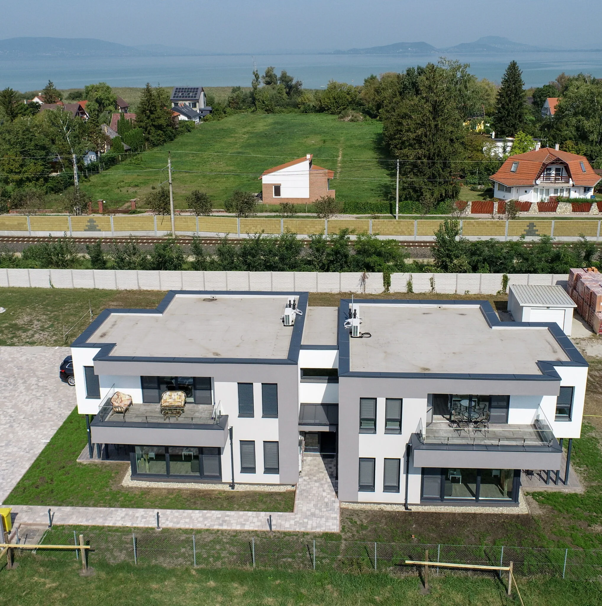 FenyvesGardens Apartman Balatonfenyves - foto 2