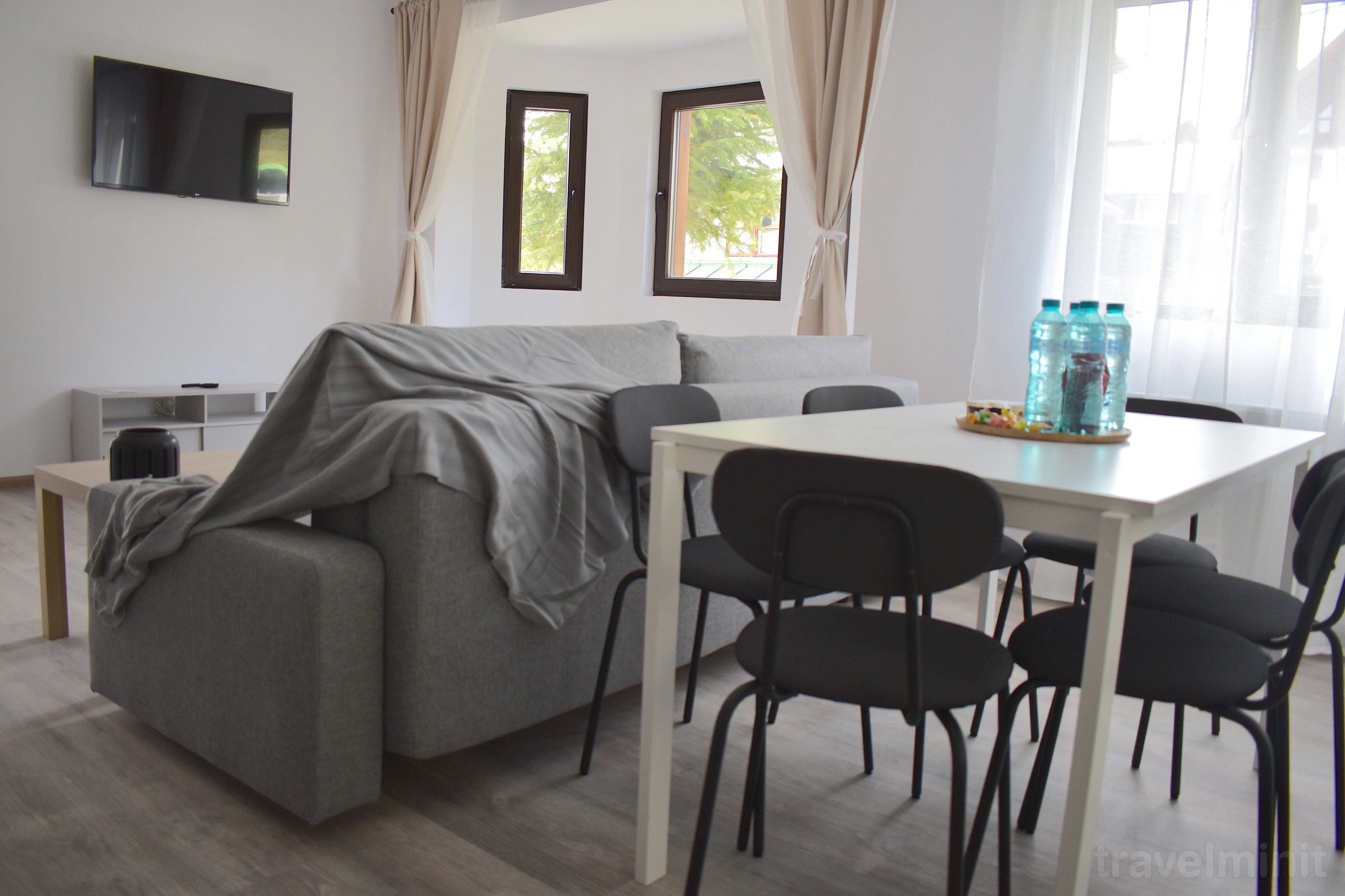 Cosy & Minimalistic Apartments Sinaia – Sinaia, Rumunia