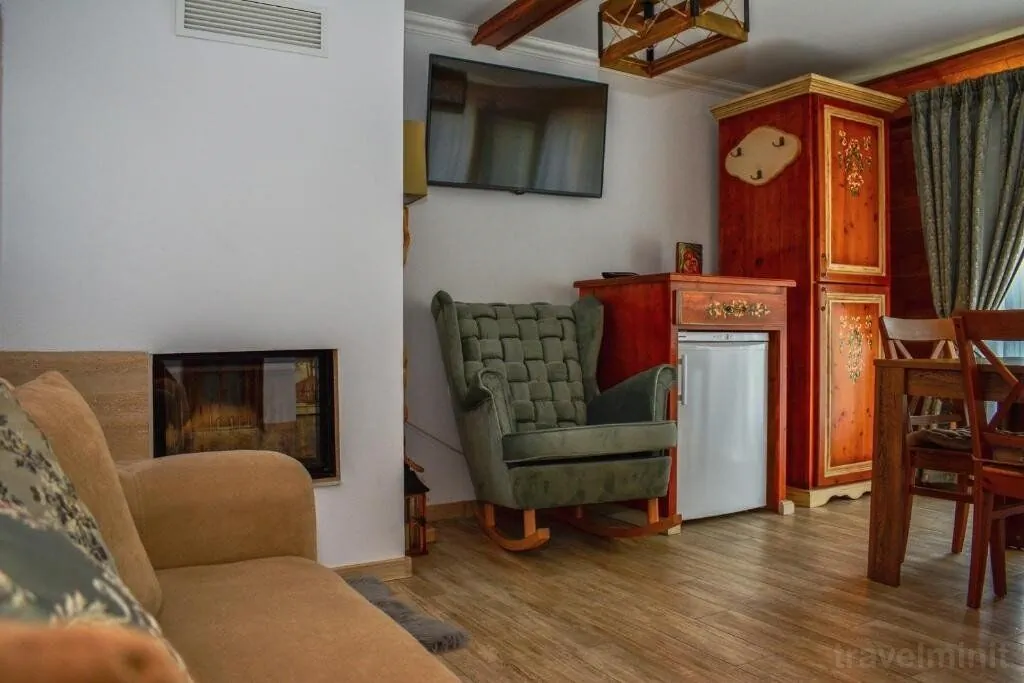 Cabana Kia Pojejena – Pojejena, România