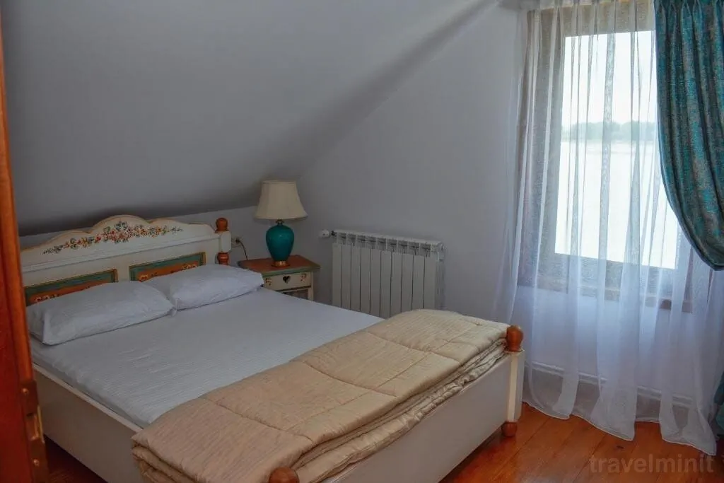 Cabana Kia Pojejena – Pojejena, România