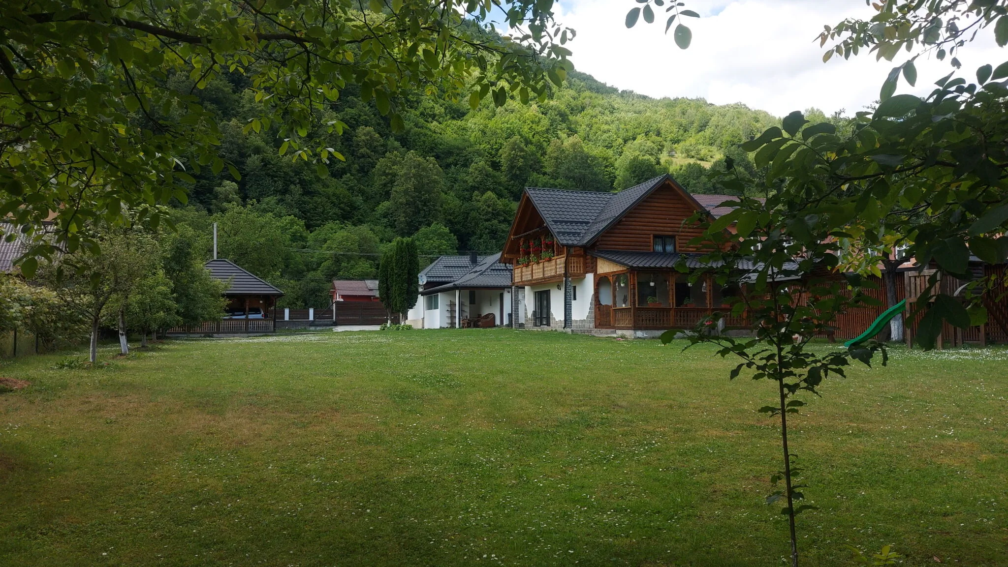 Casa Nova Vișeu de Sus – Vişeu de Sus, România