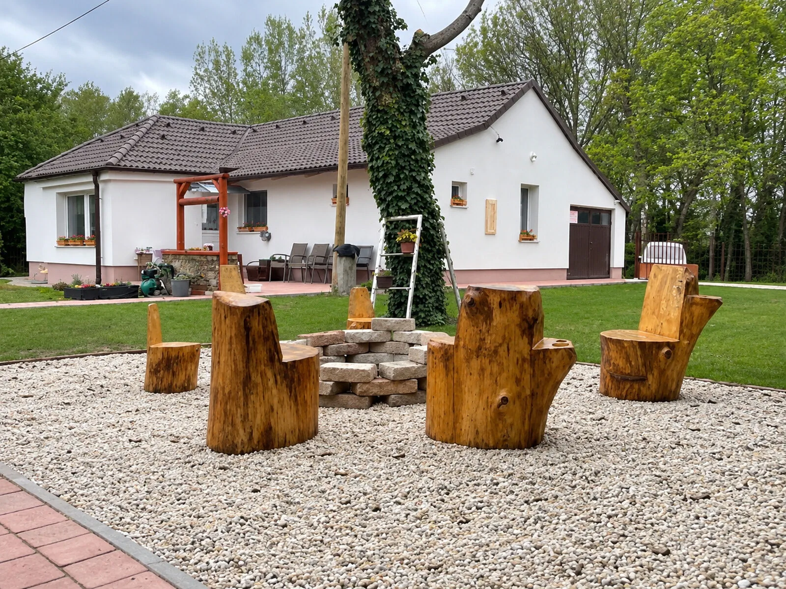 Hídláb Apartman Kimle – Kimle, Ungaria